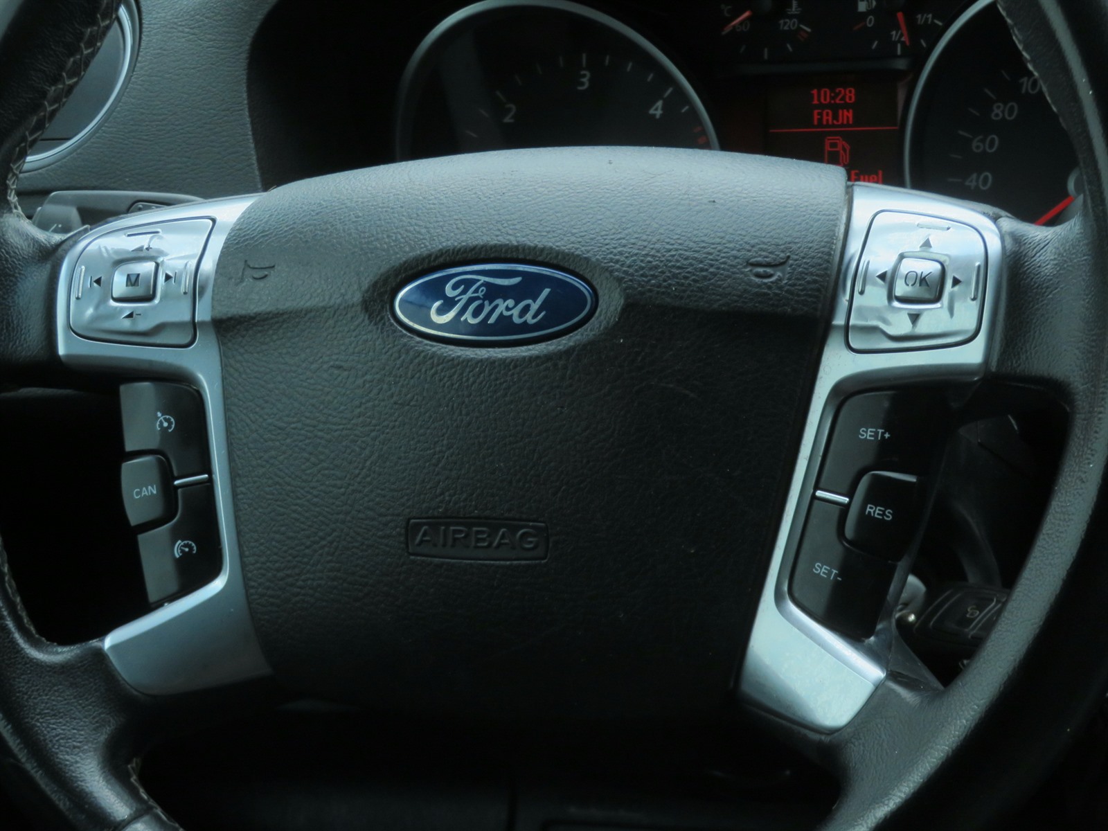 Ford S-MAX, 2011 - pohled č. 25