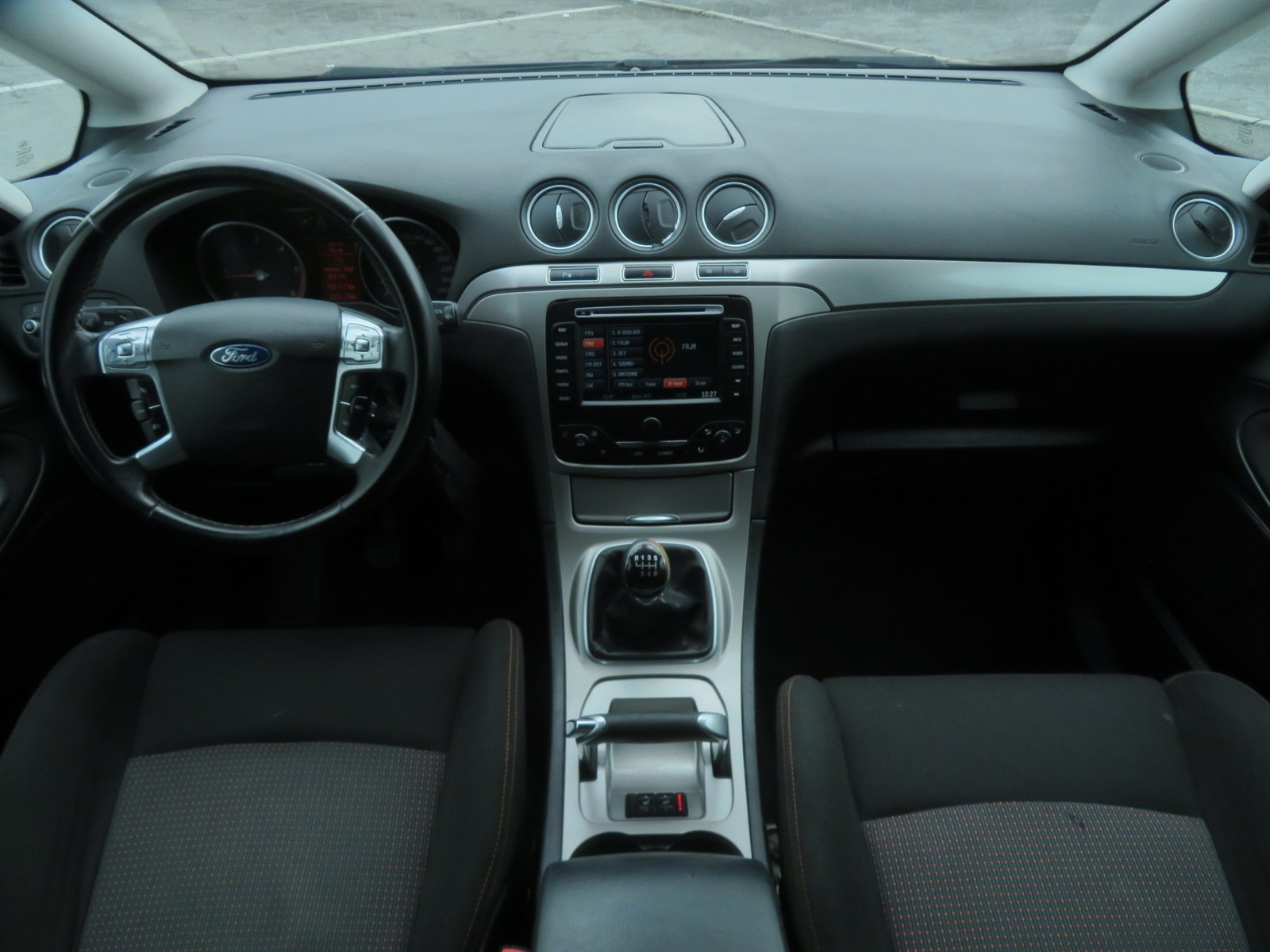 Ford S-MAX, 2011 - pohled č. 10