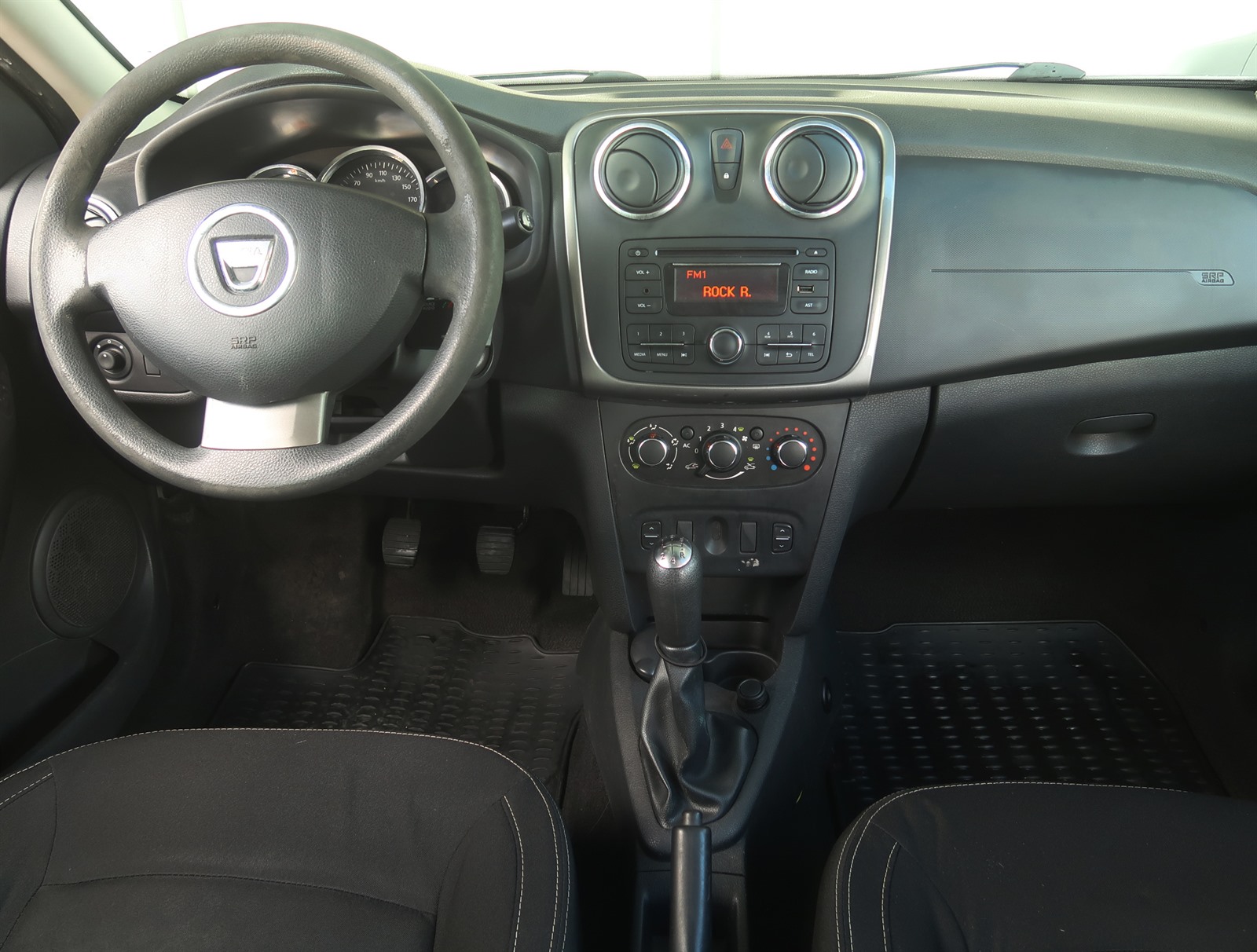 Dacia Logan, 2014 - pohled č. 10