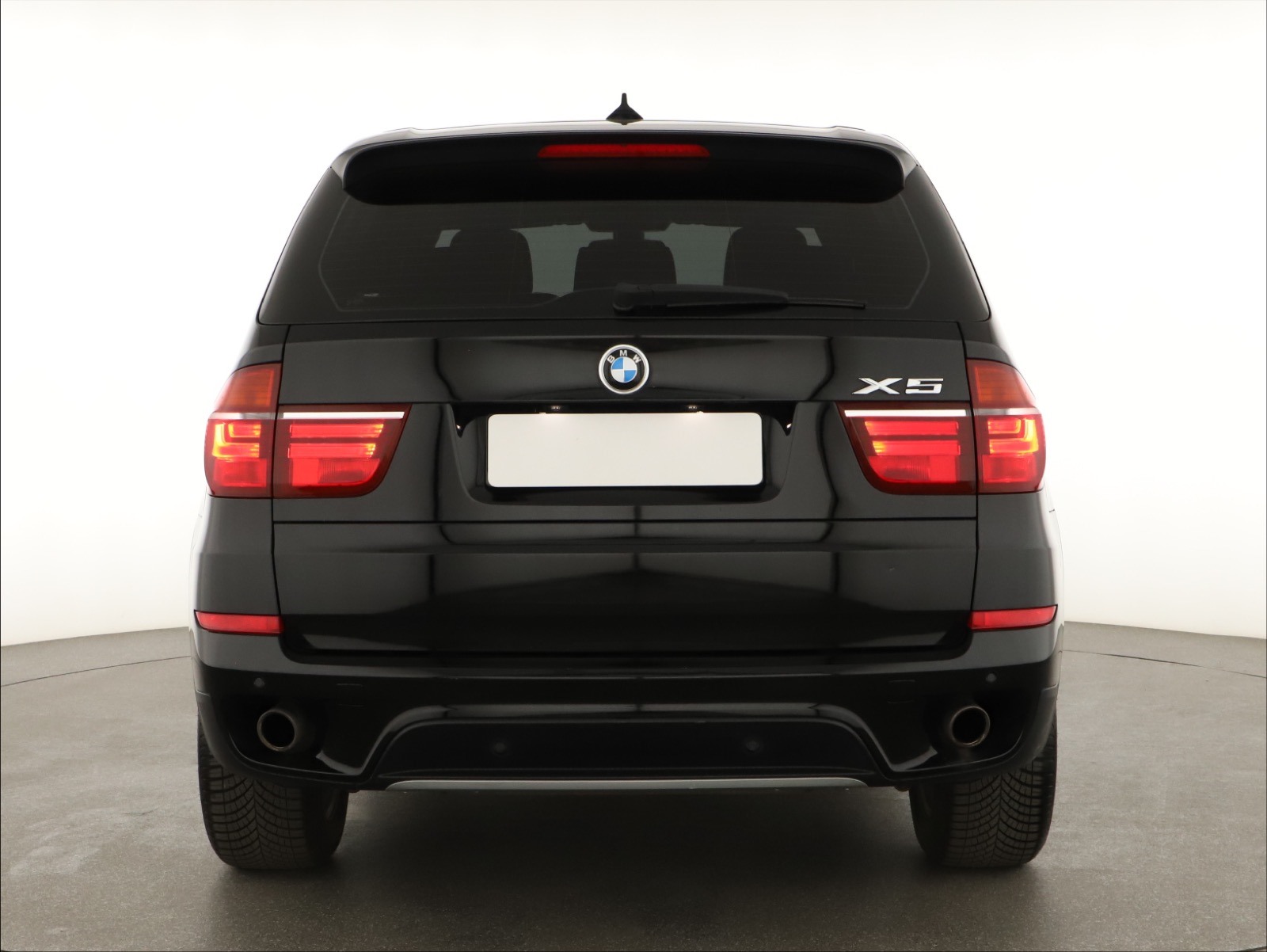 BMW X5, 2013 - pohled č. 6