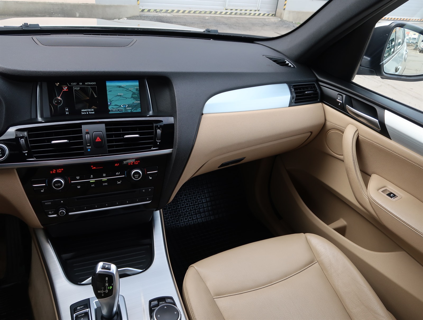 BMW X3, 2016 - pohled č. 11