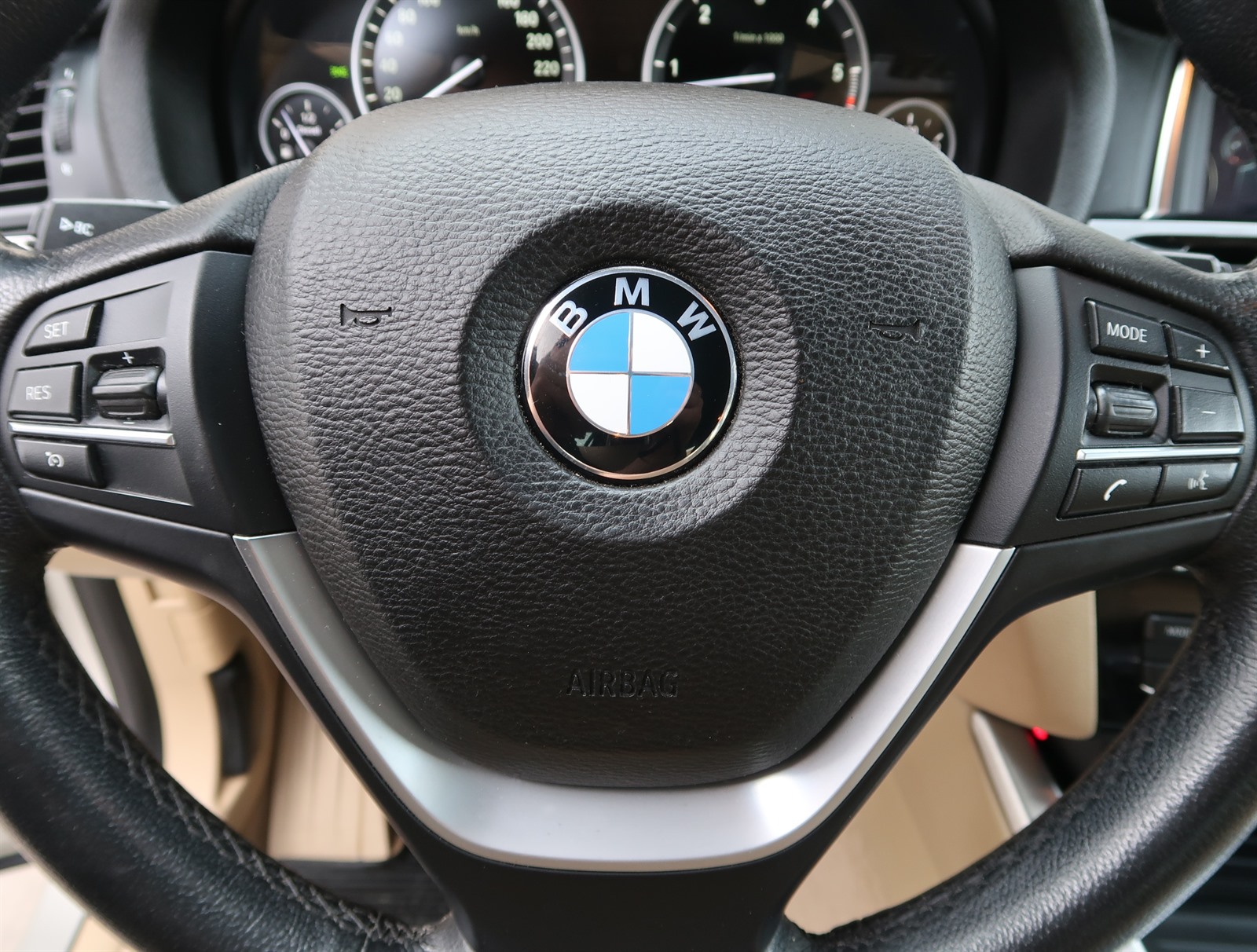 BMW X3, 2016 - pohled č. 27
