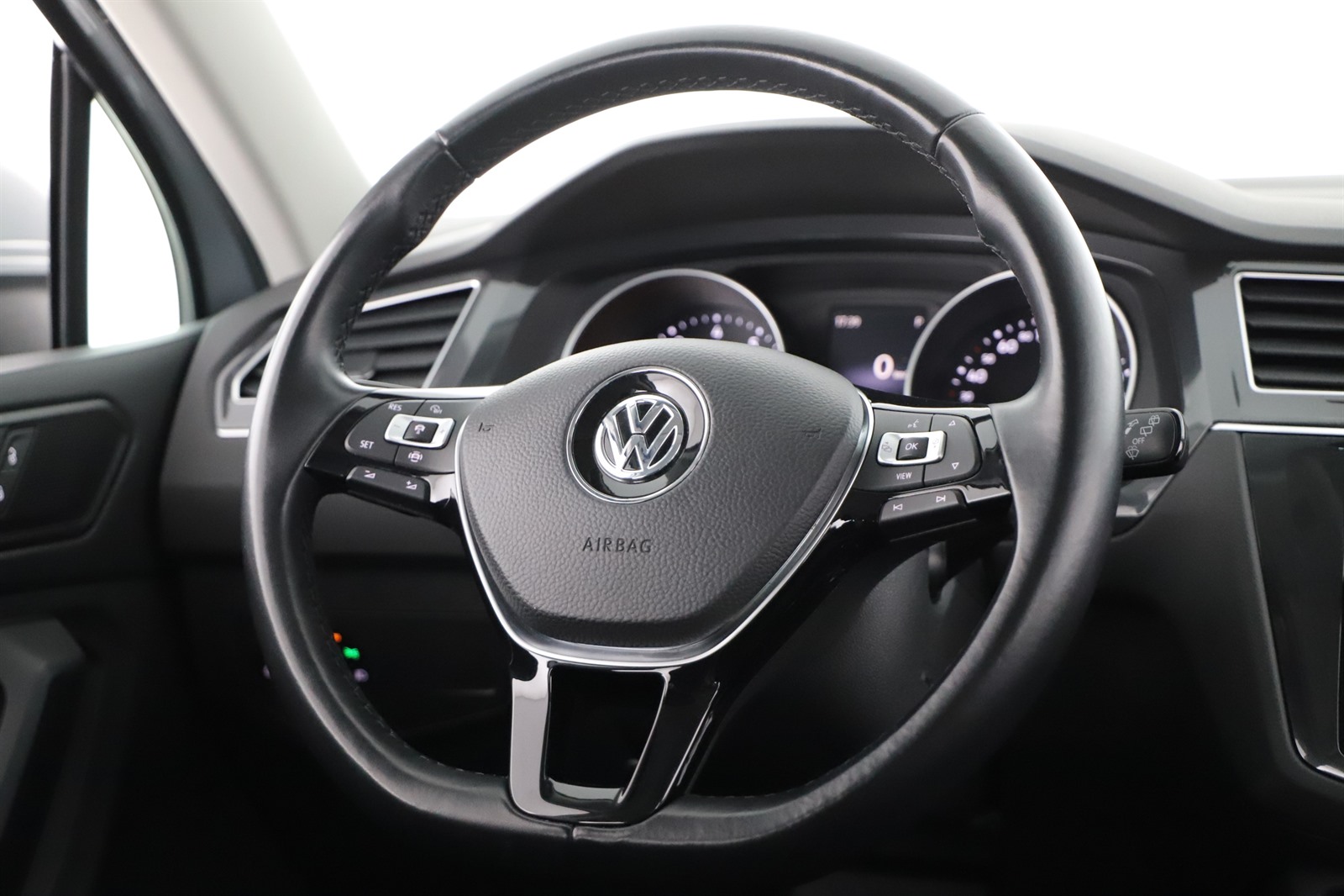Volkswagen Tiguan, 2019 - pohled č. 17