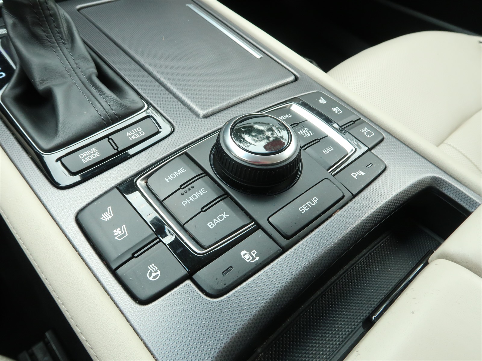 Hyundai Genesis, 2015 - pohled č. 22
