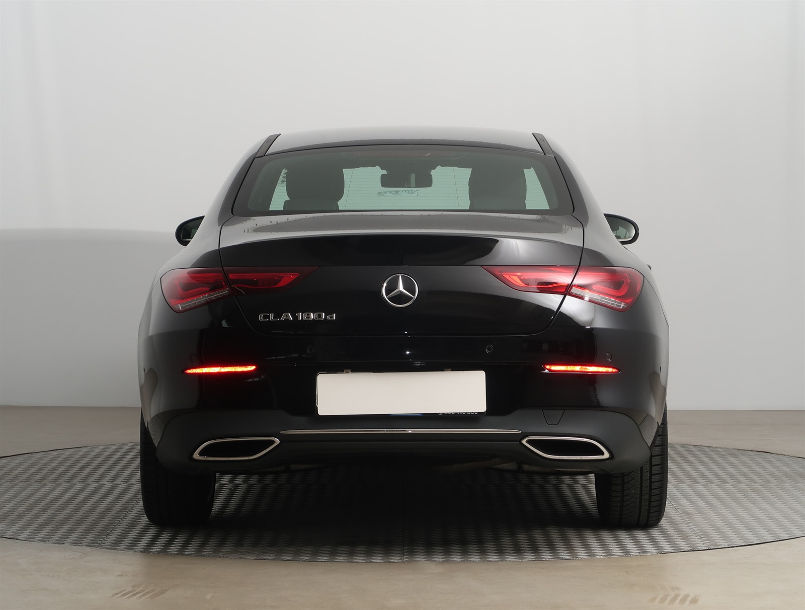 Mercedes-Benz CLA, 2021 - pohled č. 6