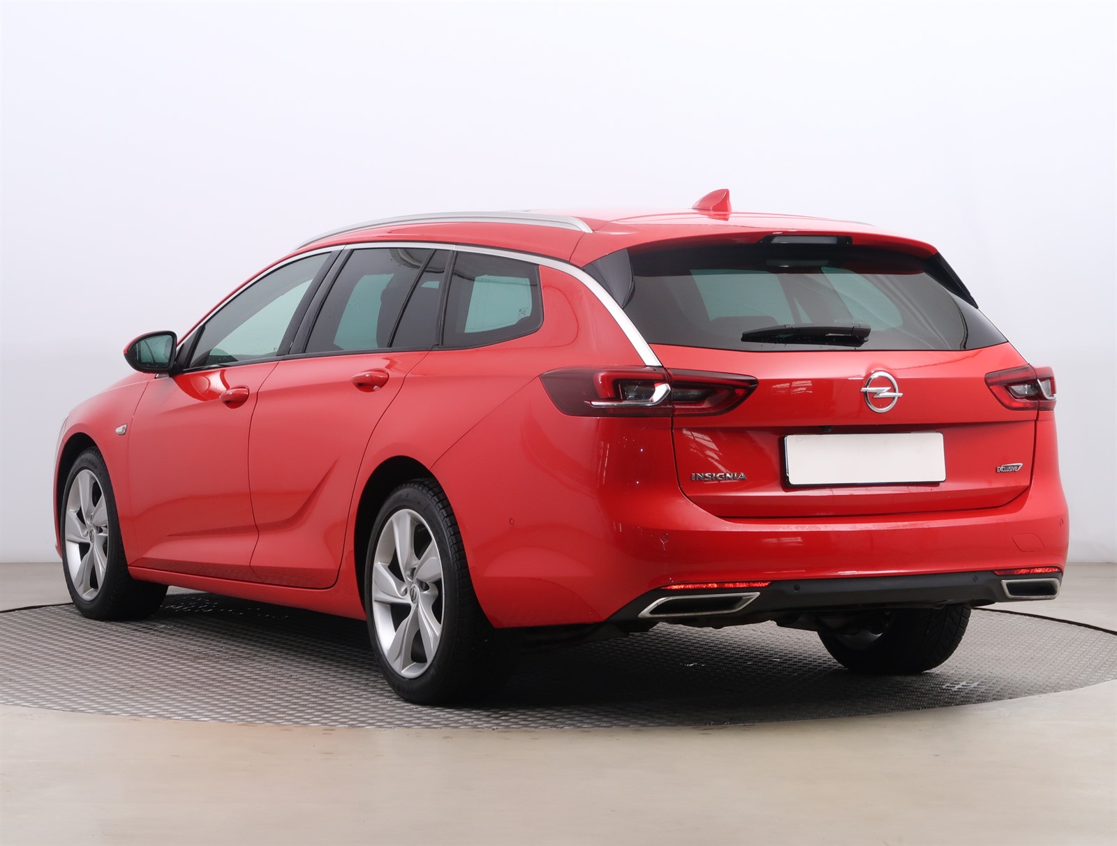 Opel Insignia, 2018 - pohled č. 5