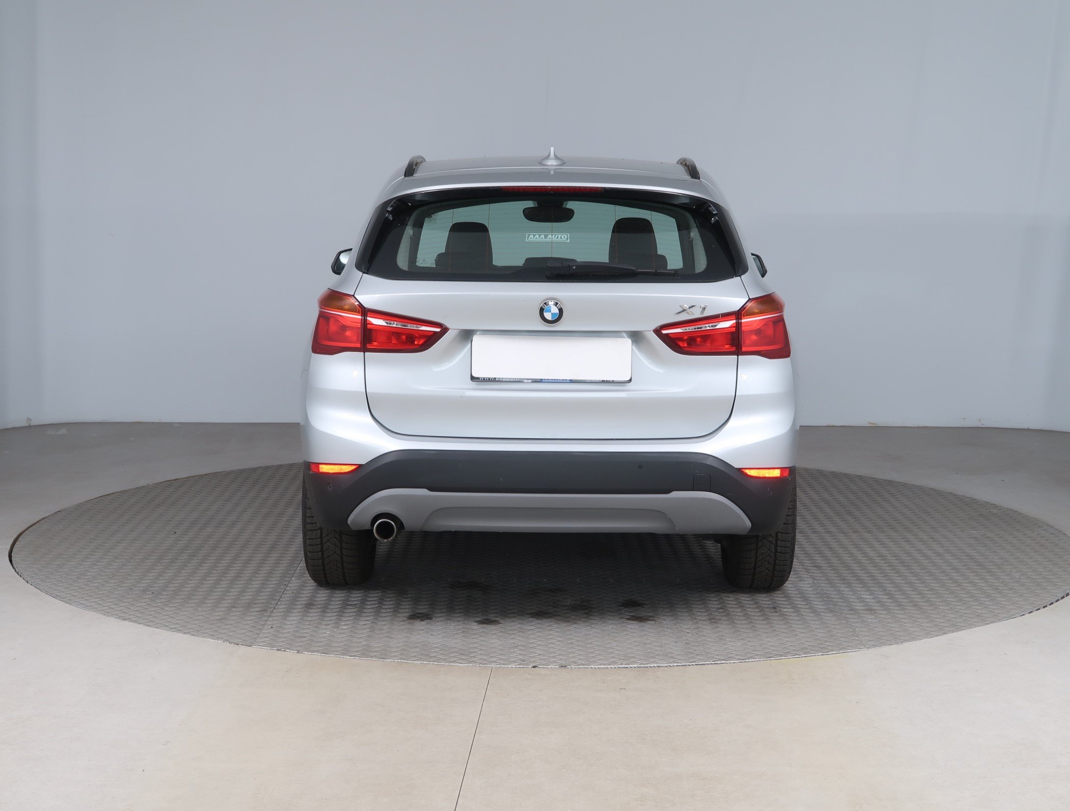 BMW X1, 2017 - pohled č. 6