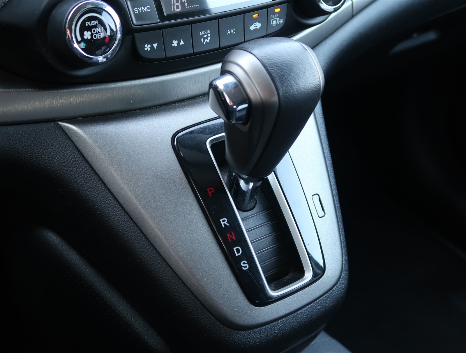 Honda CR-V, 2012 - pohled č. 19