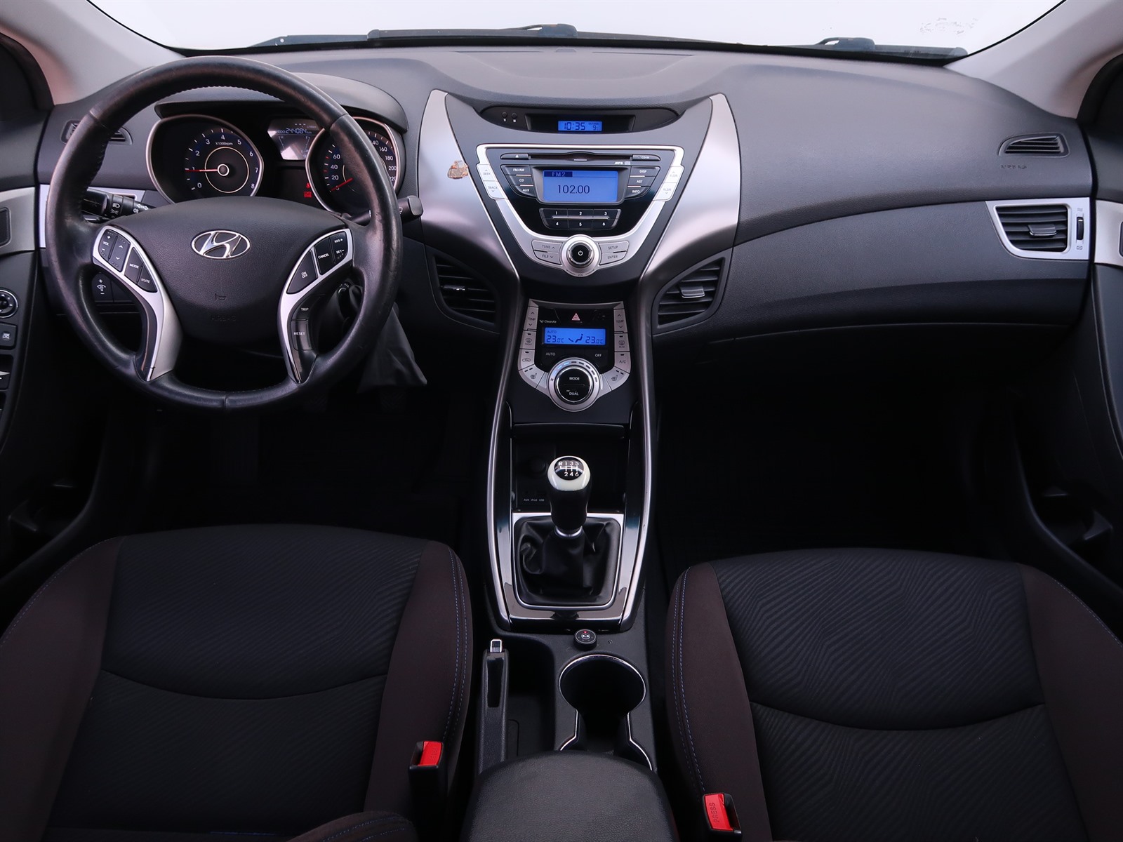 Hyundai Elantra, 2013 - pohled č. 10