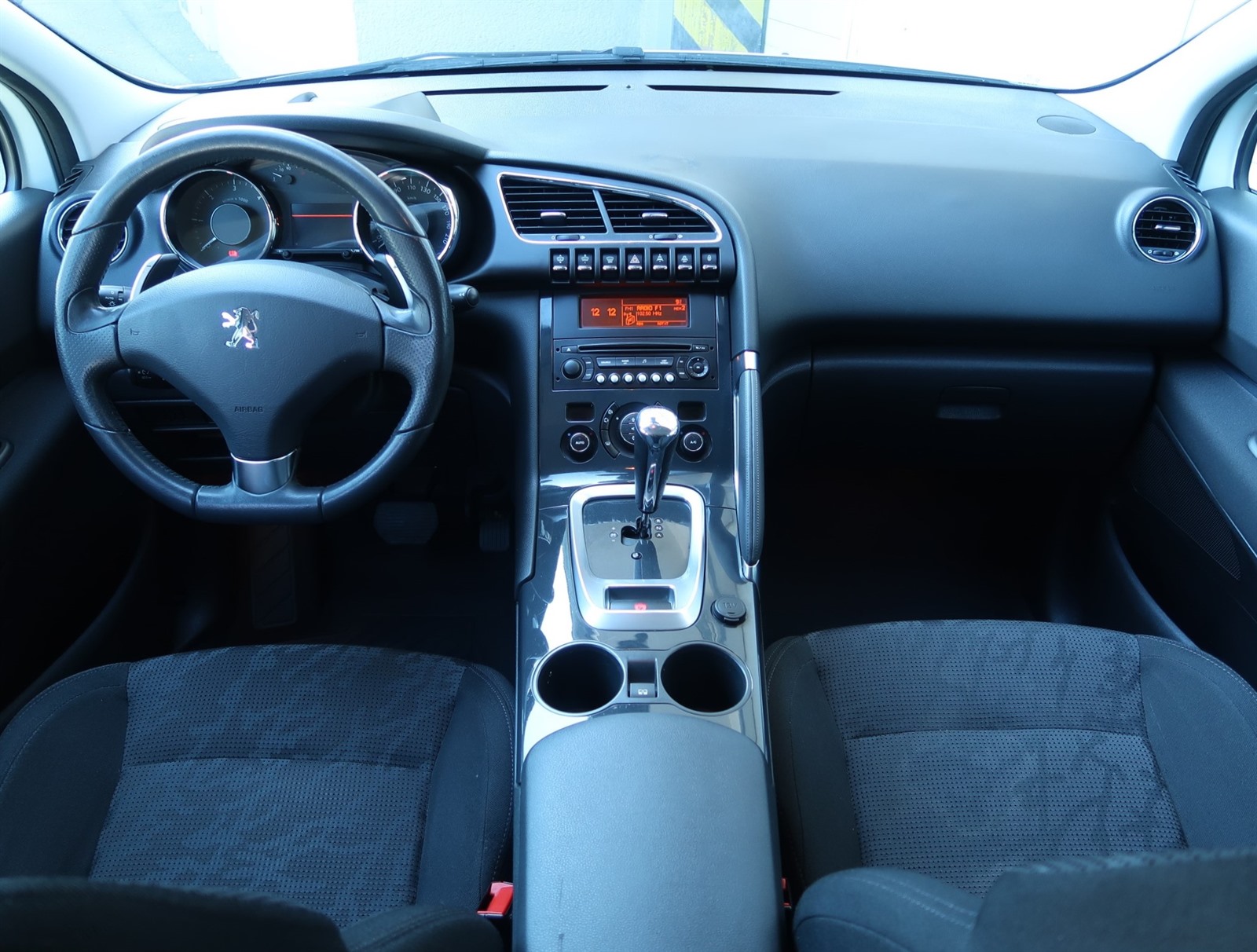 Peugeot 3008, 2010 - pohled č. 10
