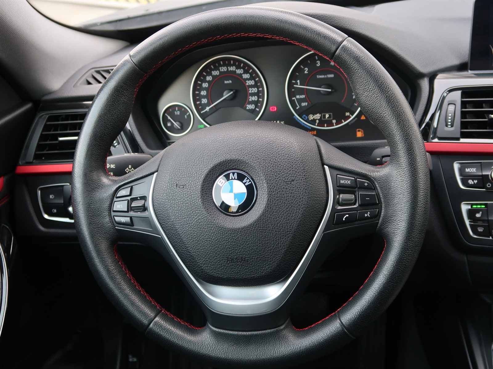 BMW 3GT, 2016 - pohled č. 22