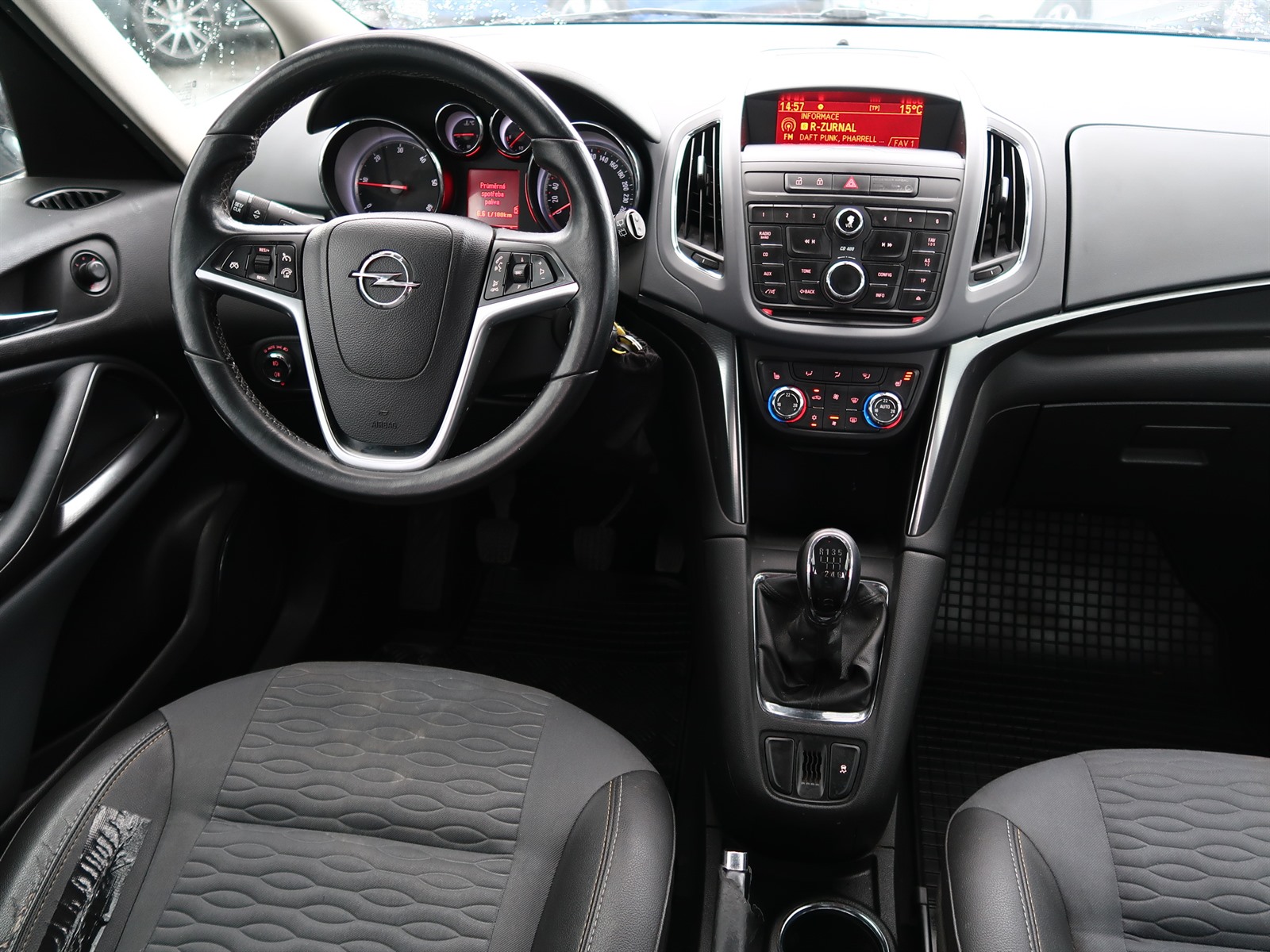 Opel Zafira, 2012 - pohled č. 9