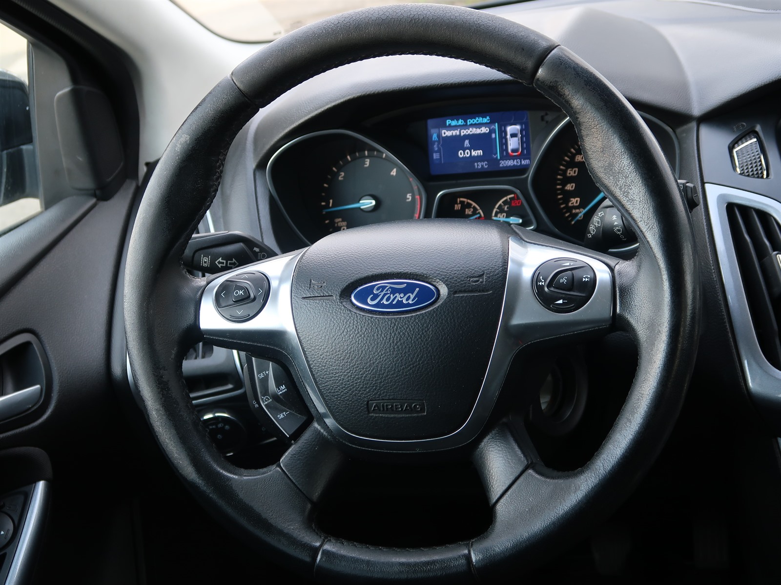 Ford Focus, 2013 - pohled č. 22