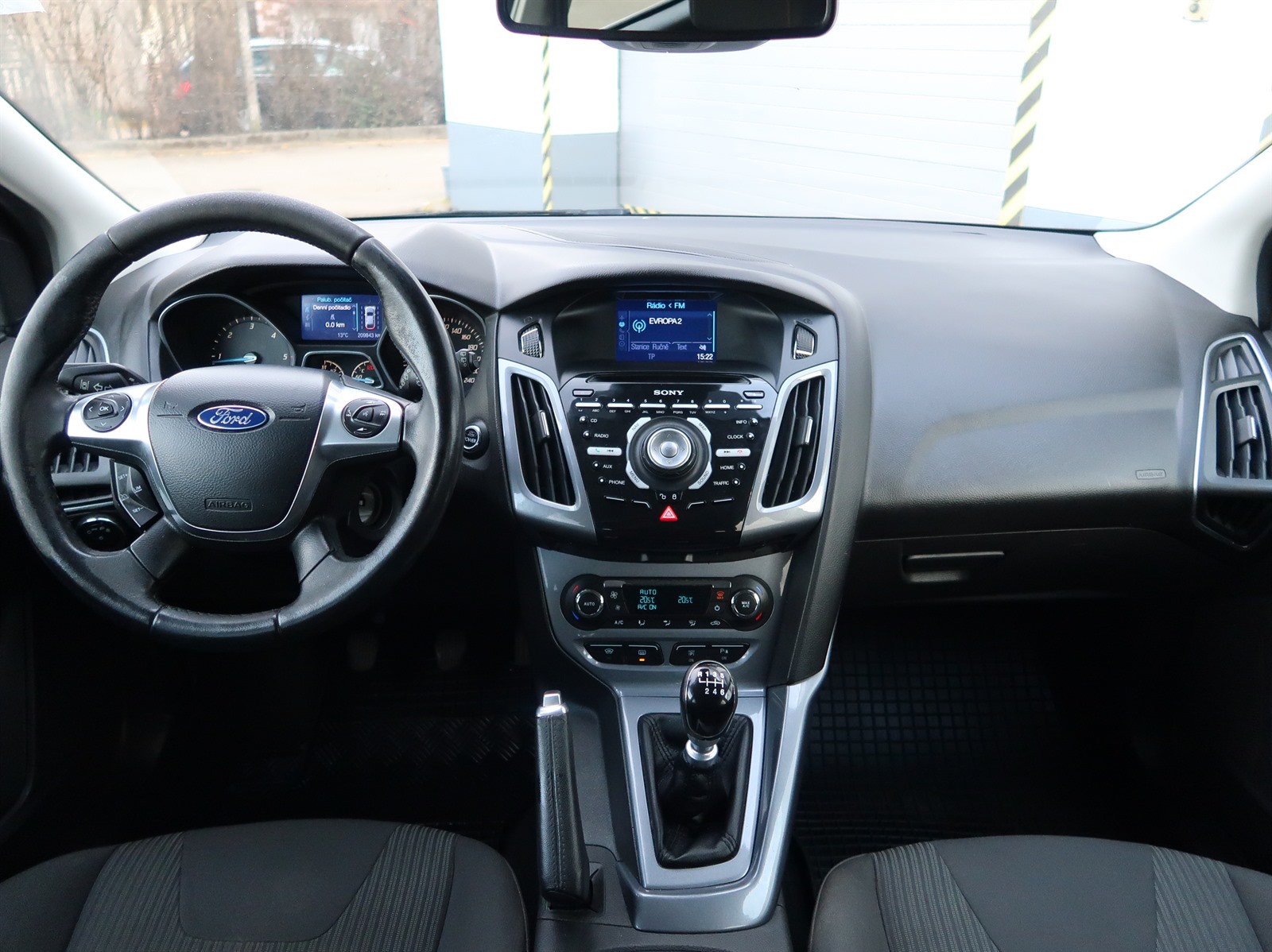 Ford Focus, 2013 - pohled č. 10
