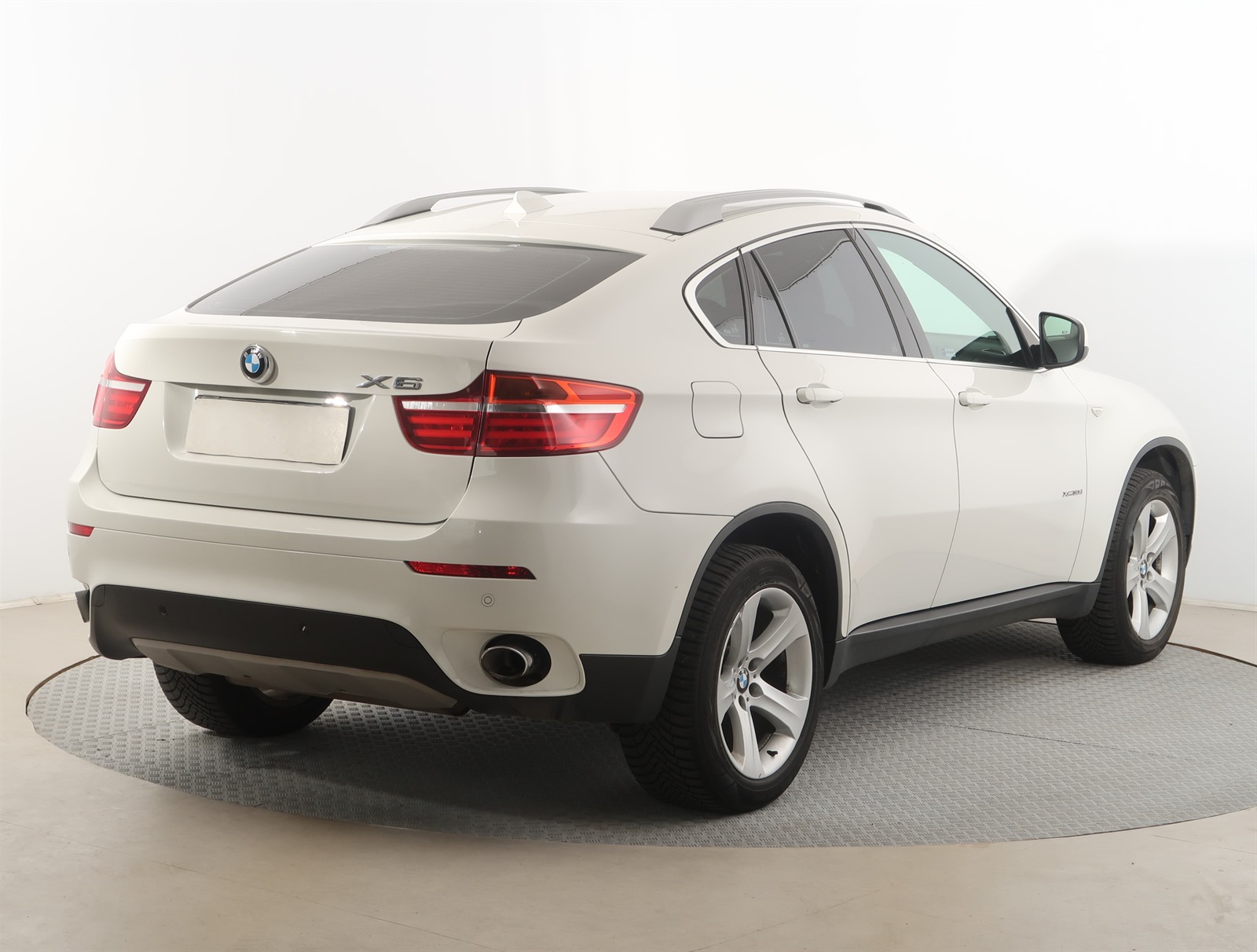 BMW X6, 2013 - pohled č. 7