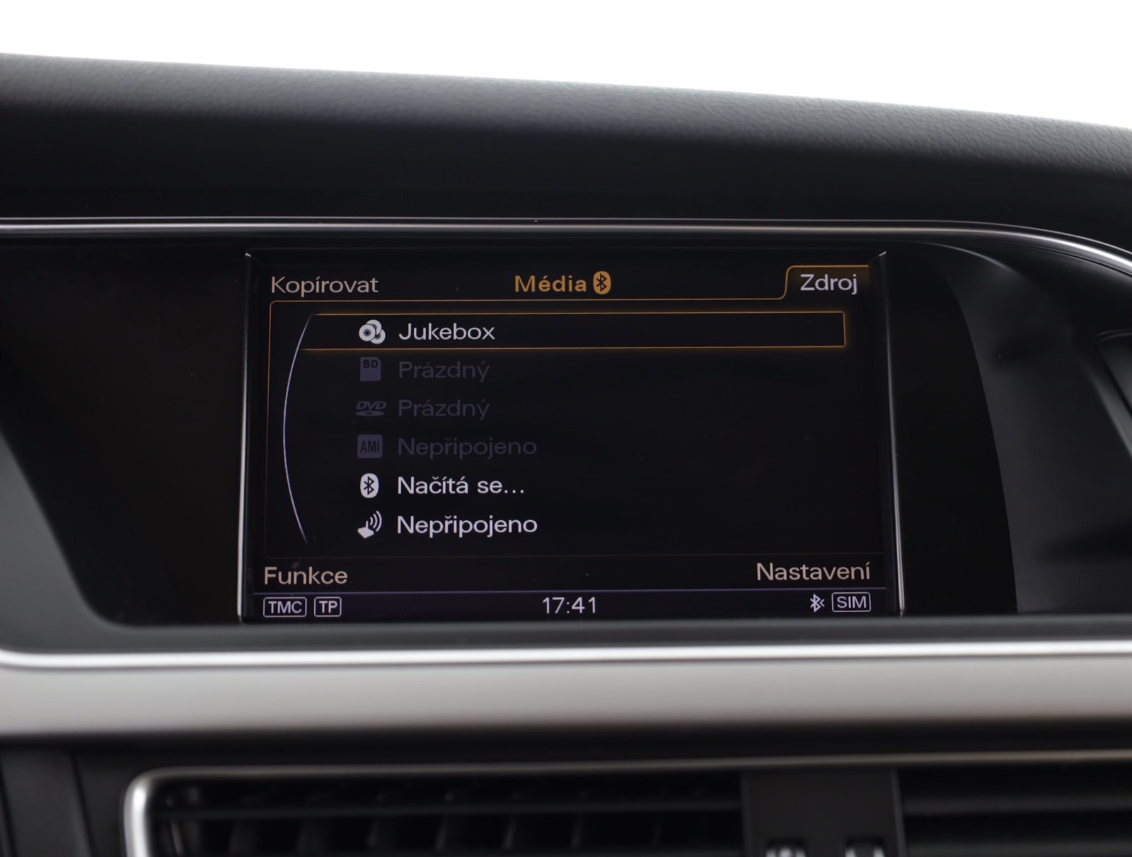 Audi A4, 2014 - pohled č. 24