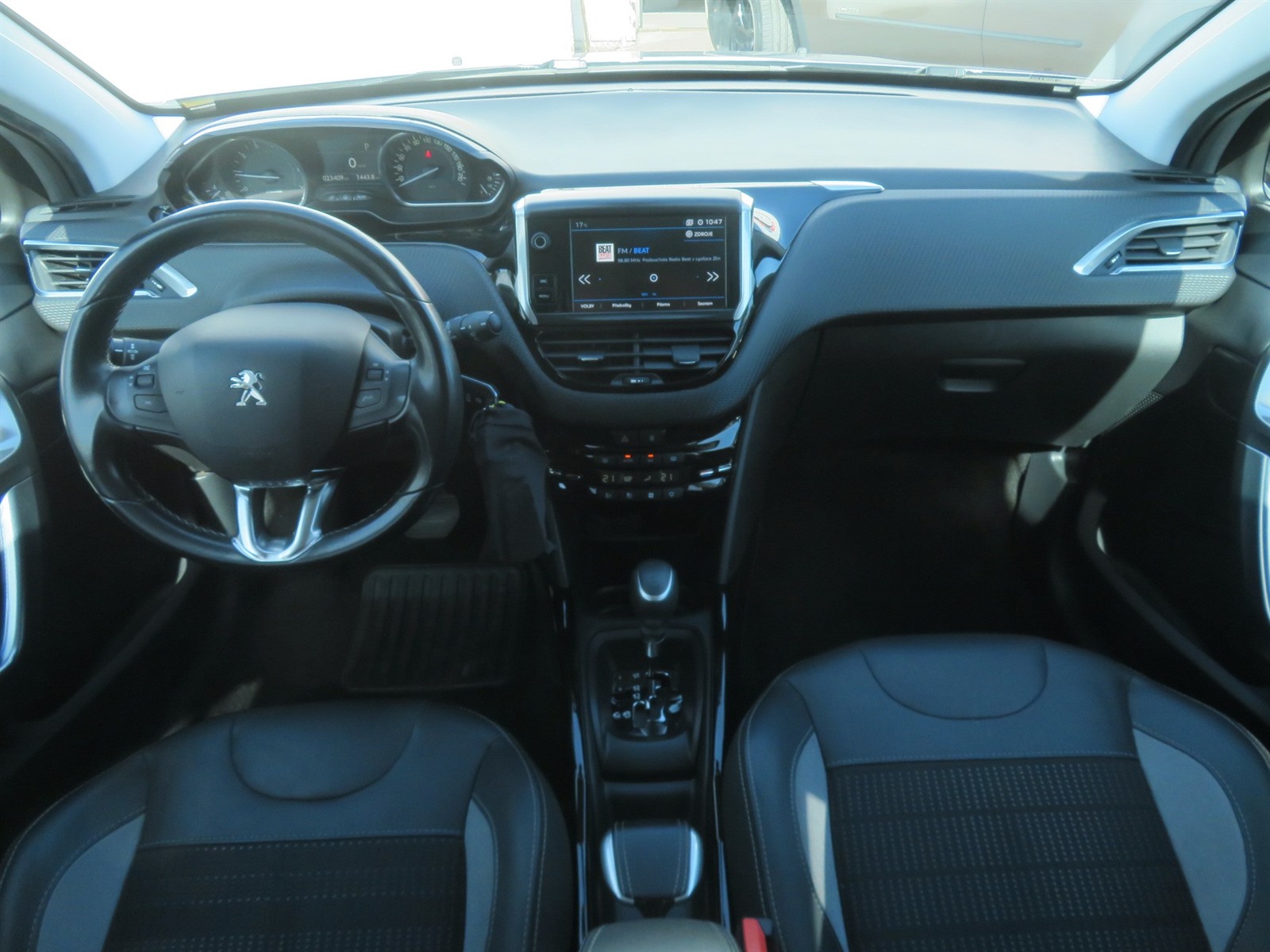 Peugeot 2008, 2018 - pohled č. 10