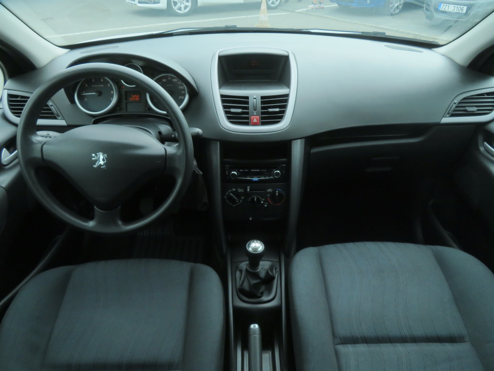 Peugeot 207, 2006 - pohled č. 10