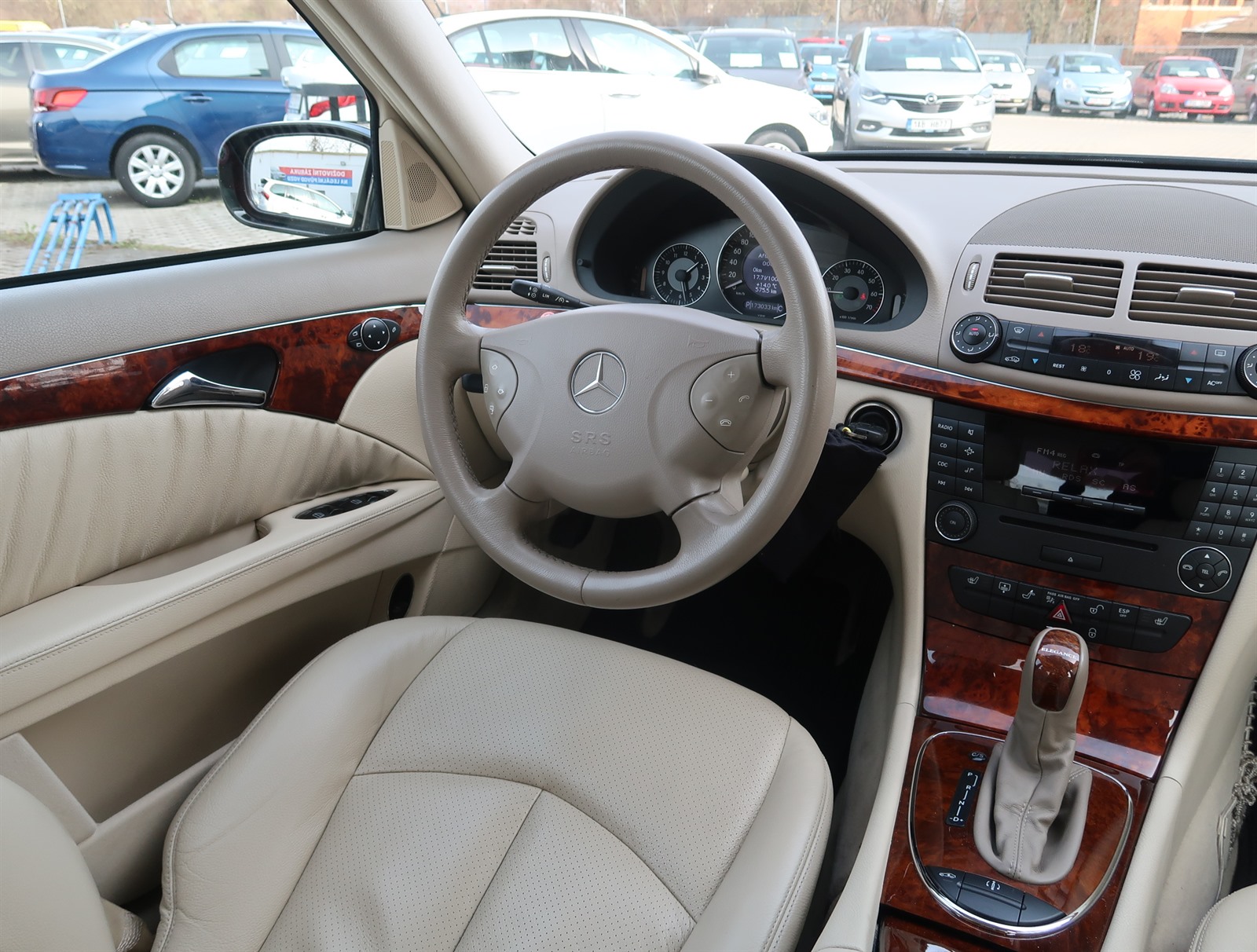 Mercedes-Benz E, 2005 - pohled č. 9