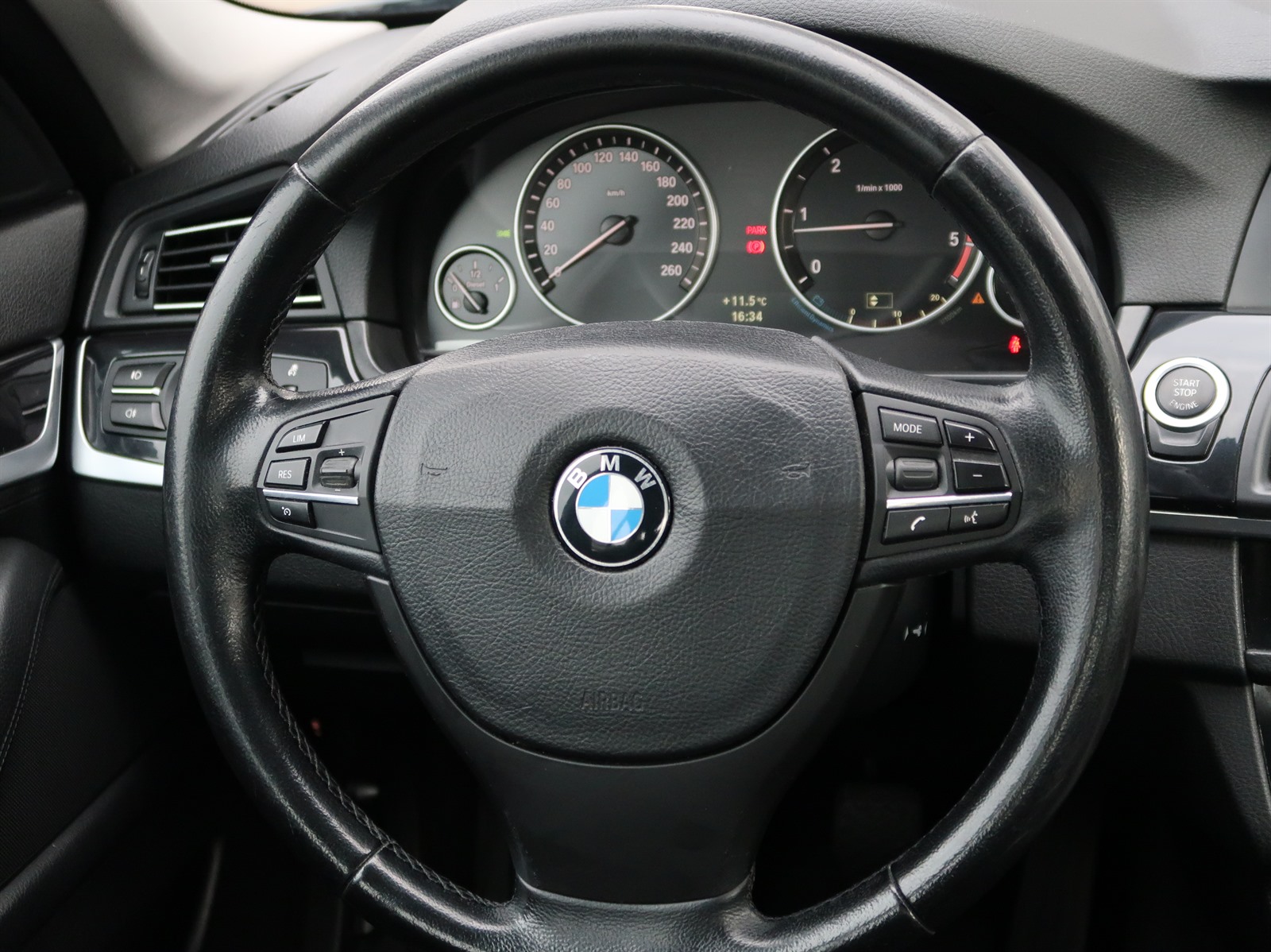 BMW Řada 5, 2010 - pohled č. 22