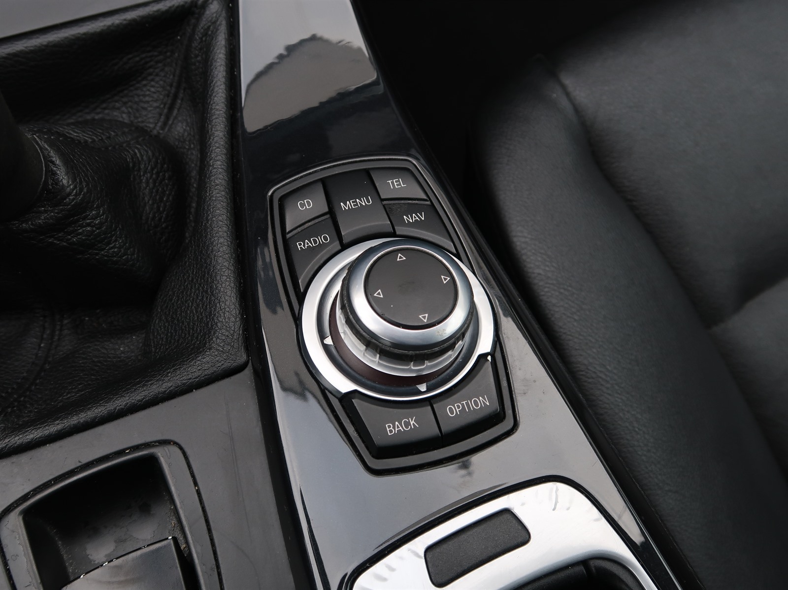 BMW Řada 5, 2010 - pohled č. 26