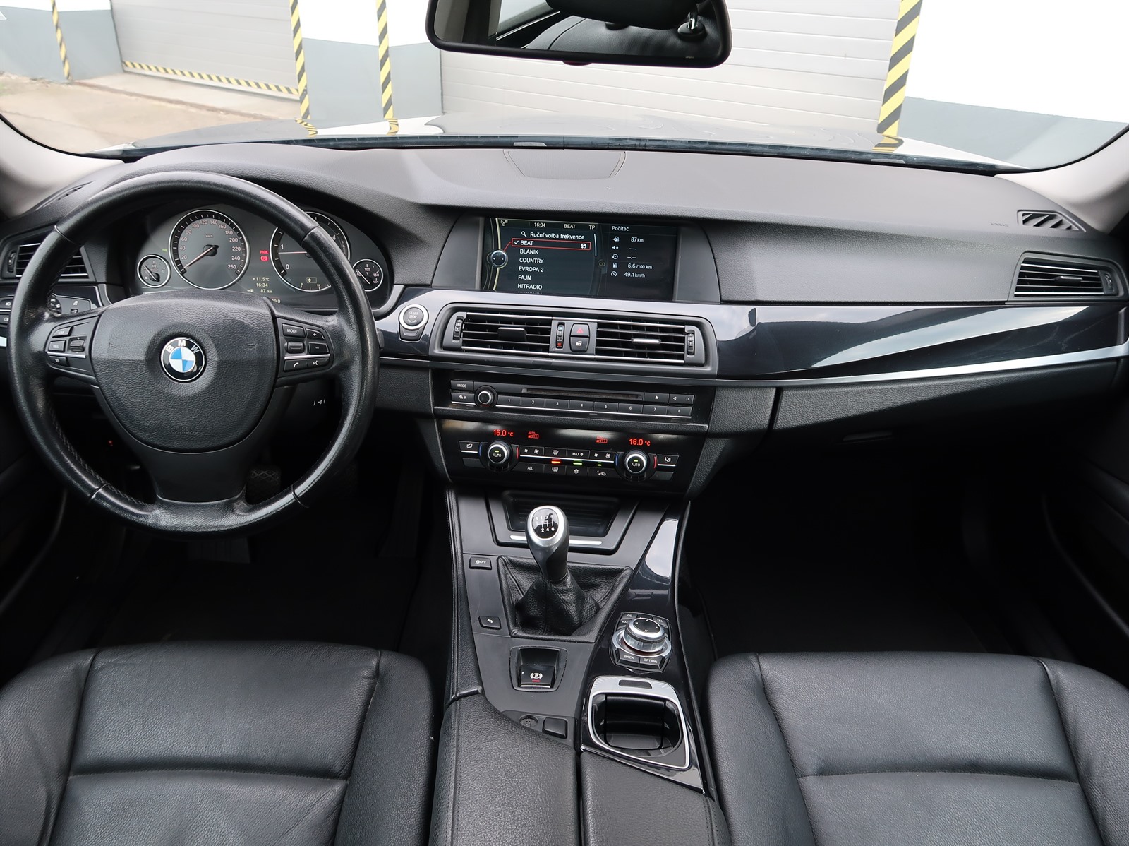 BMW Řada 5, 2010 - pohled č. 10