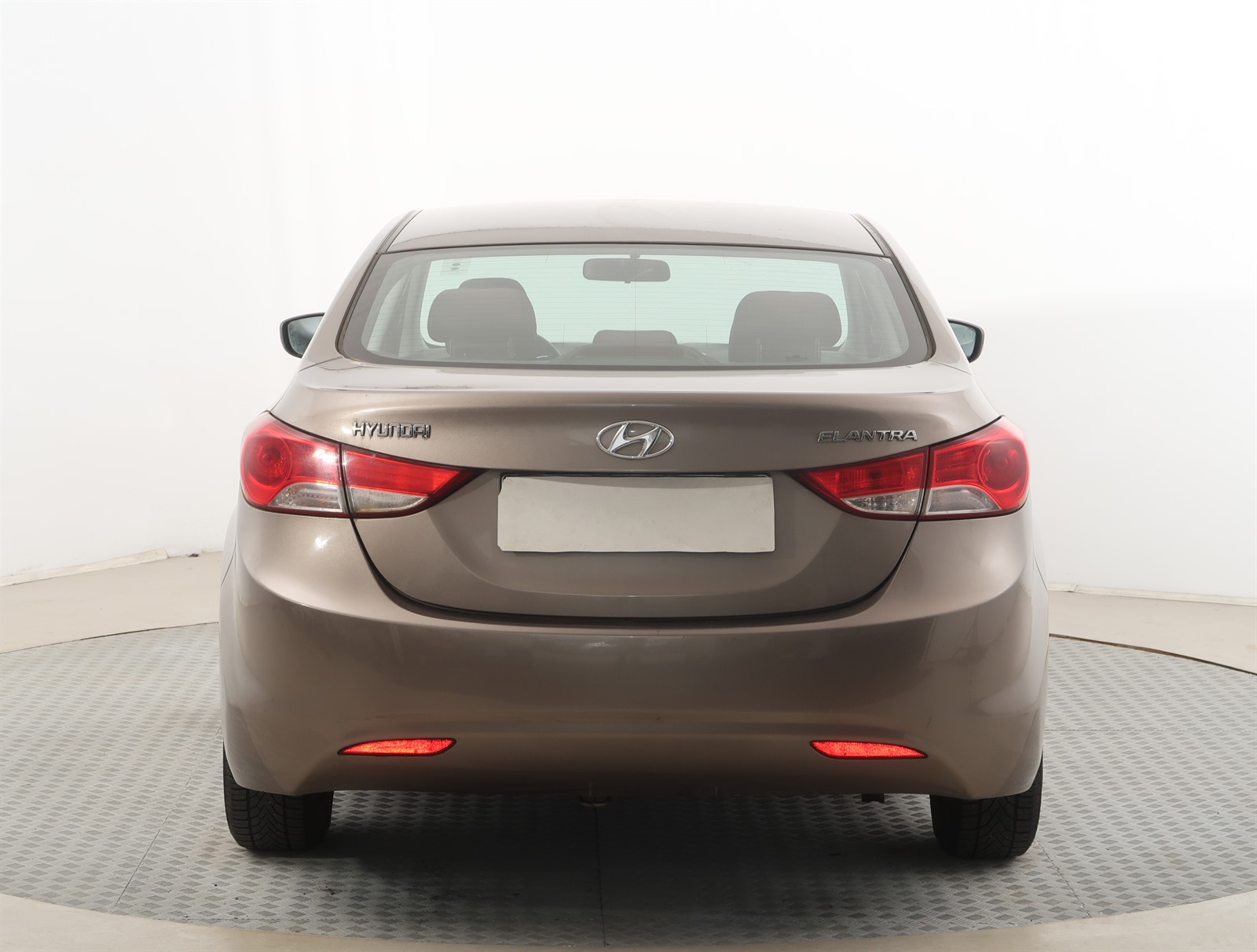 Hyundai Elantra, 2012 - pohled č. 6