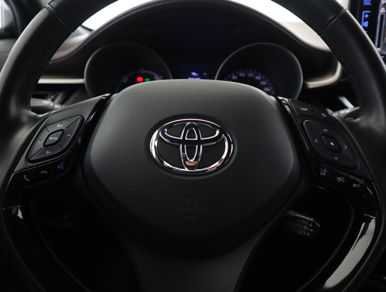 Toyota C-HR, 2018 - pohled č. 14