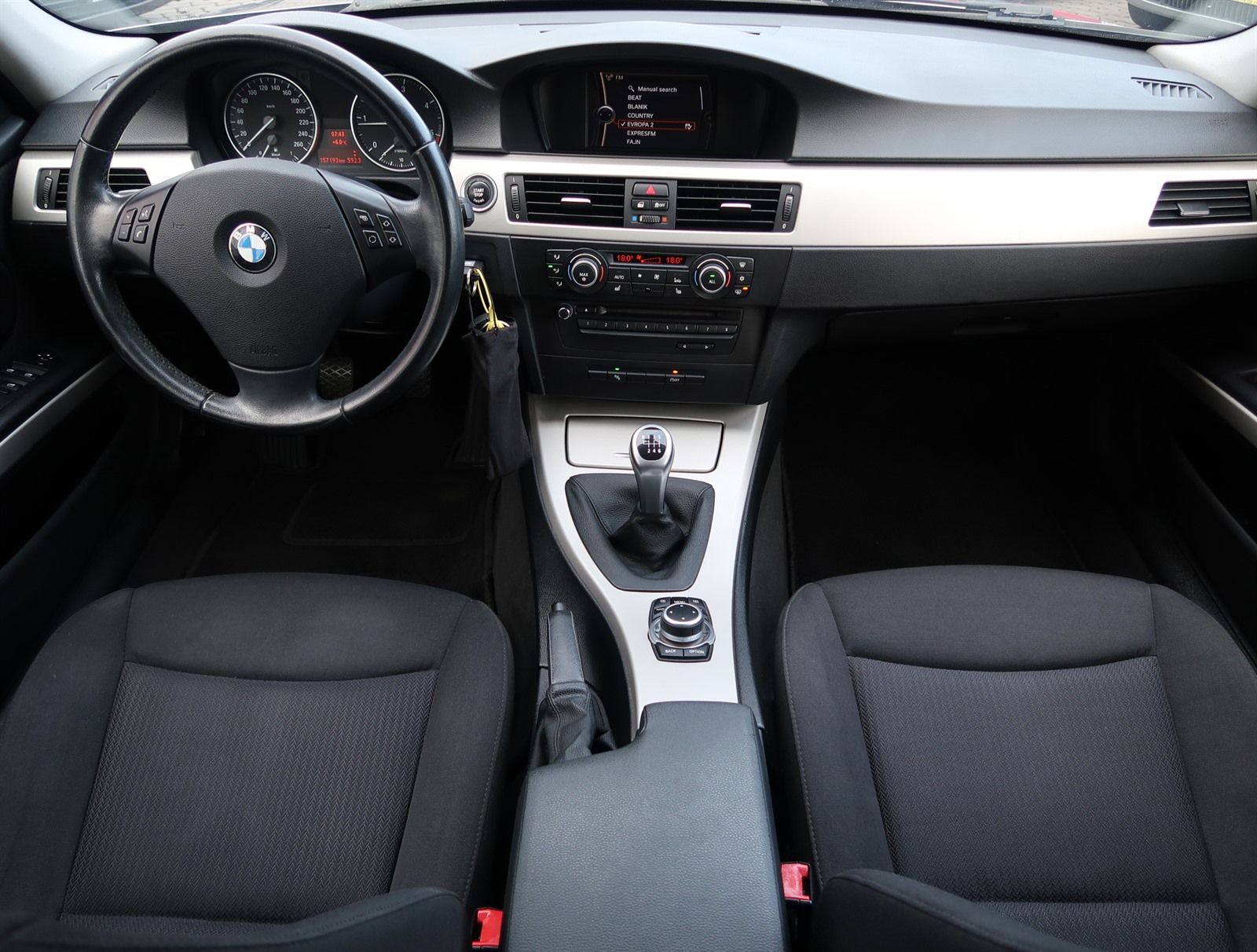 BMW Řada 3, 2011 - pohled č. 10