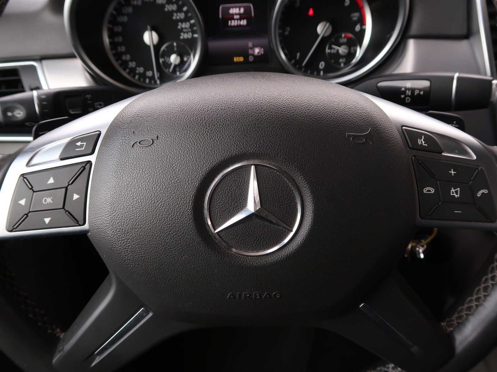 Mercedes-Benz ML, 2014 - pohled č. 23
