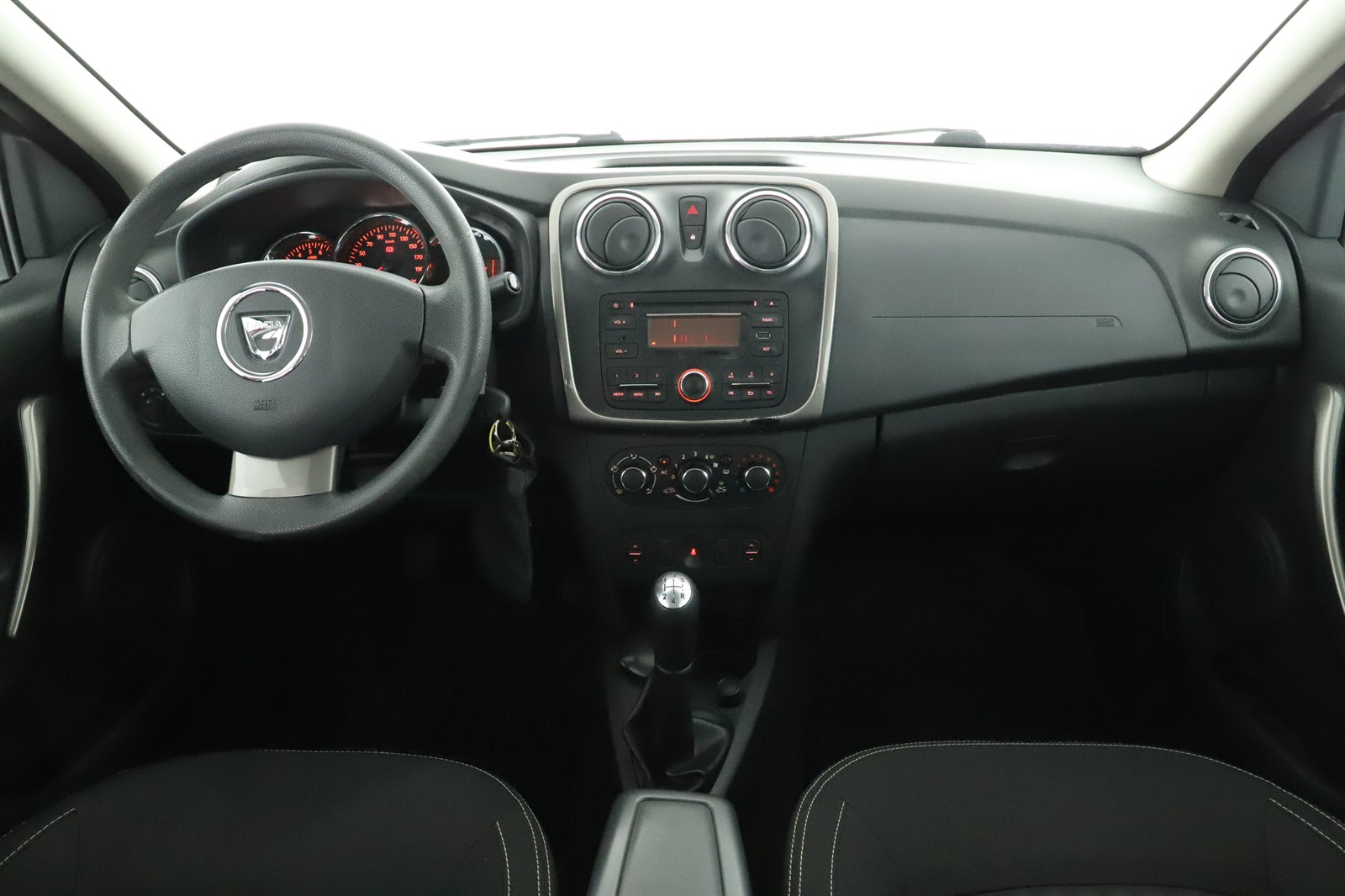 Dacia Logan, 2013 - pohled č. 9