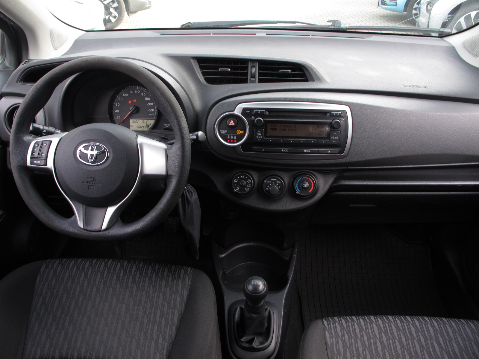 Toyota Yaris, 2013 - pohled č. 10