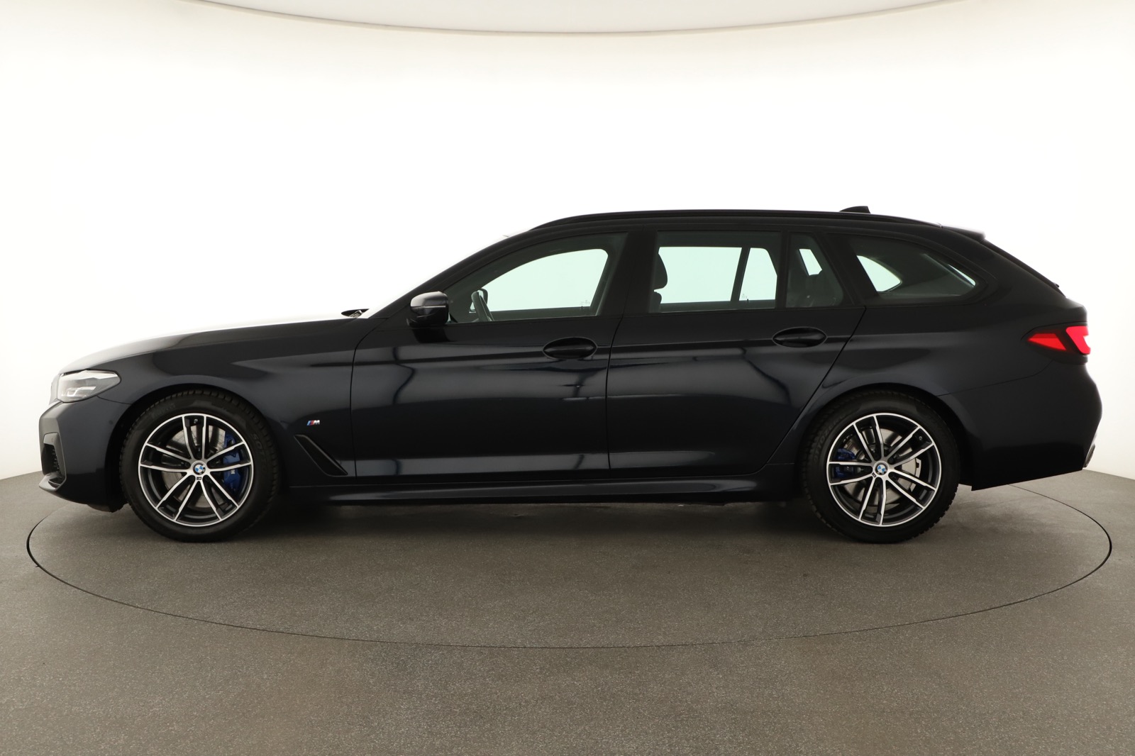 BMW Řada 5, 2020 - pohled č. 4