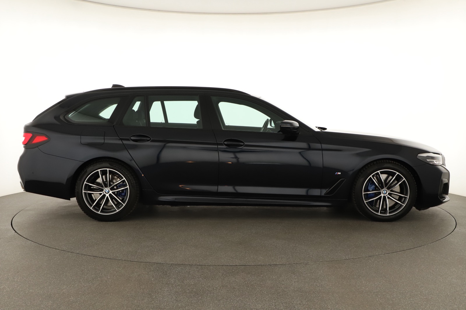 BMW Řada 5, 2020 - pohled č. 8
