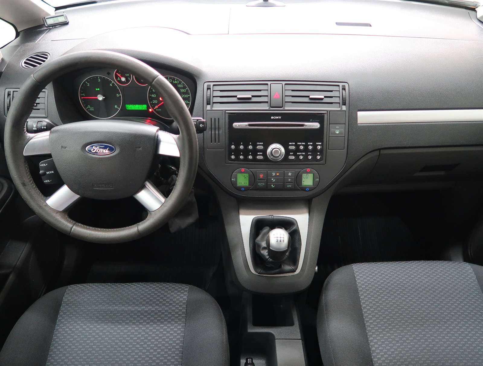 Ford C-MAX, 2003 - pohled č. 10