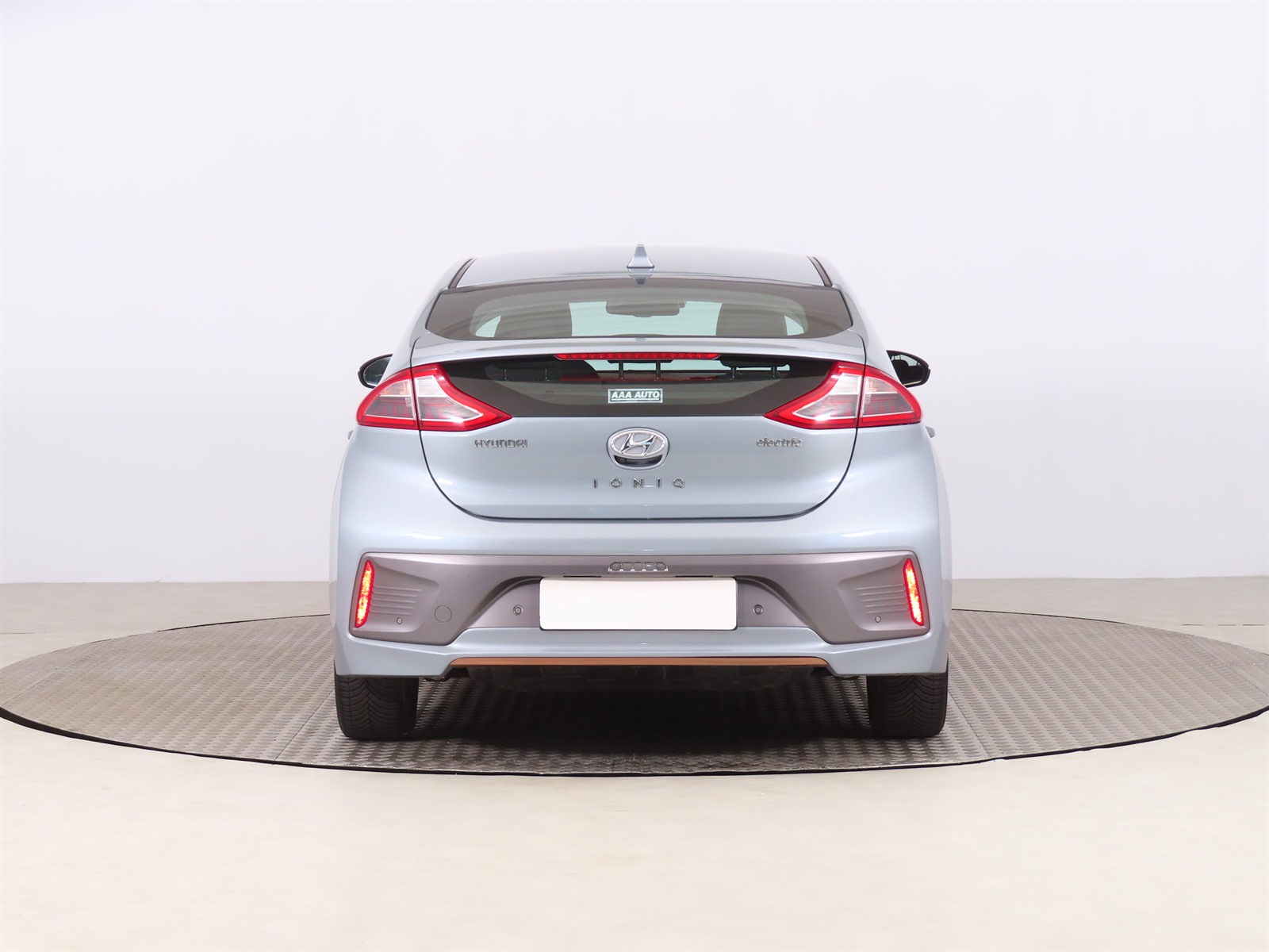 Hyundai Ioniq, 2018 - pohled č. 6