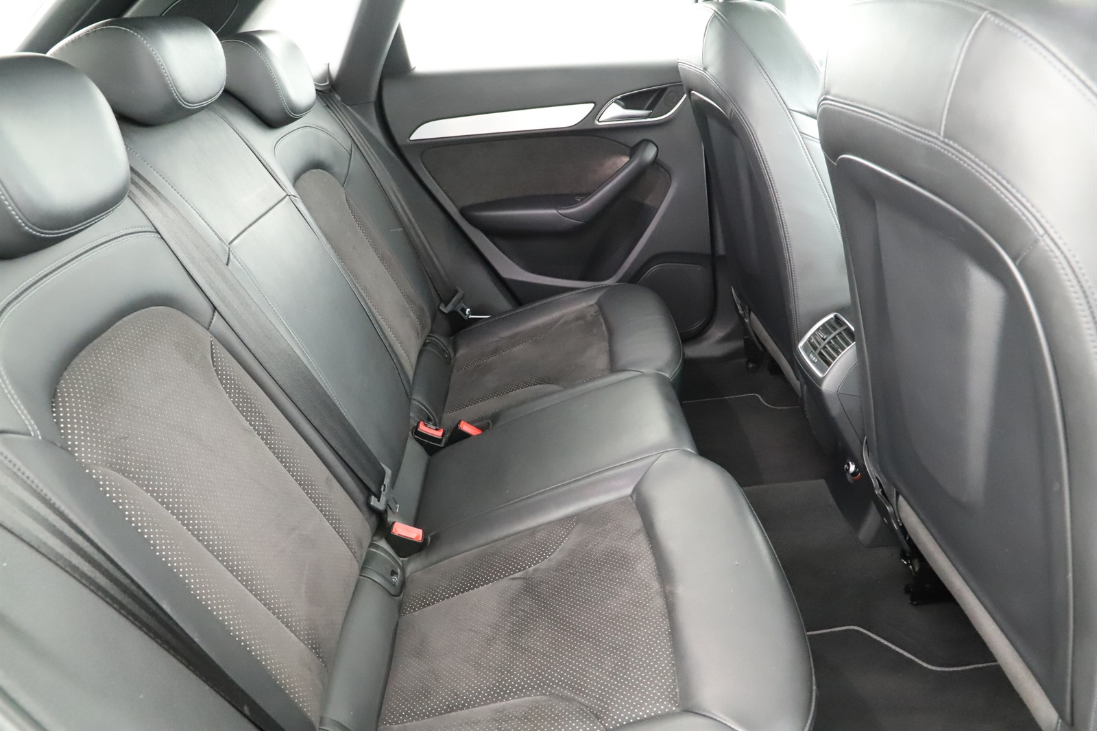 Audi Q3, 2013 - pohled č. 10