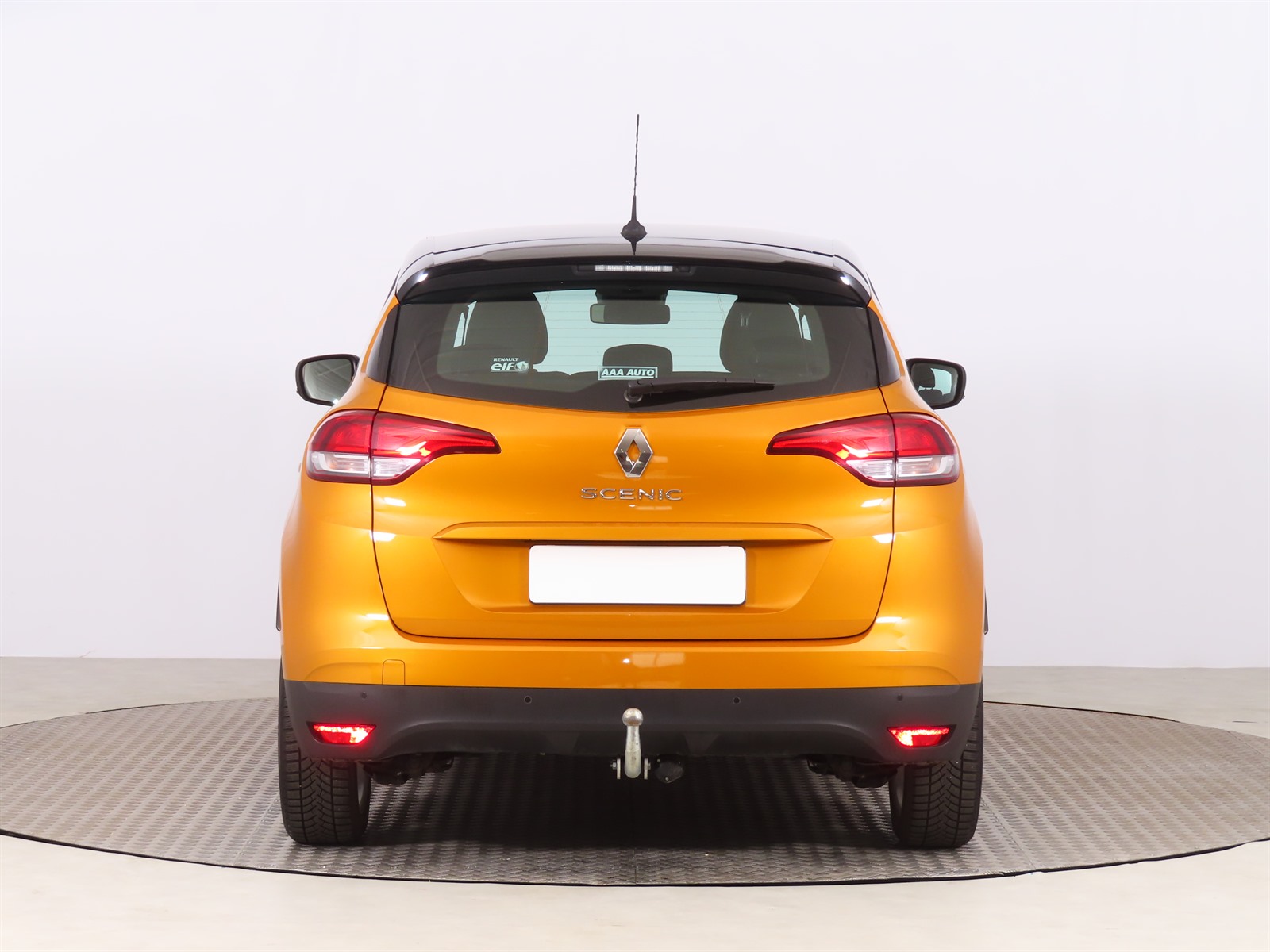 Renault Scénic, 2017 - pohled č. 6