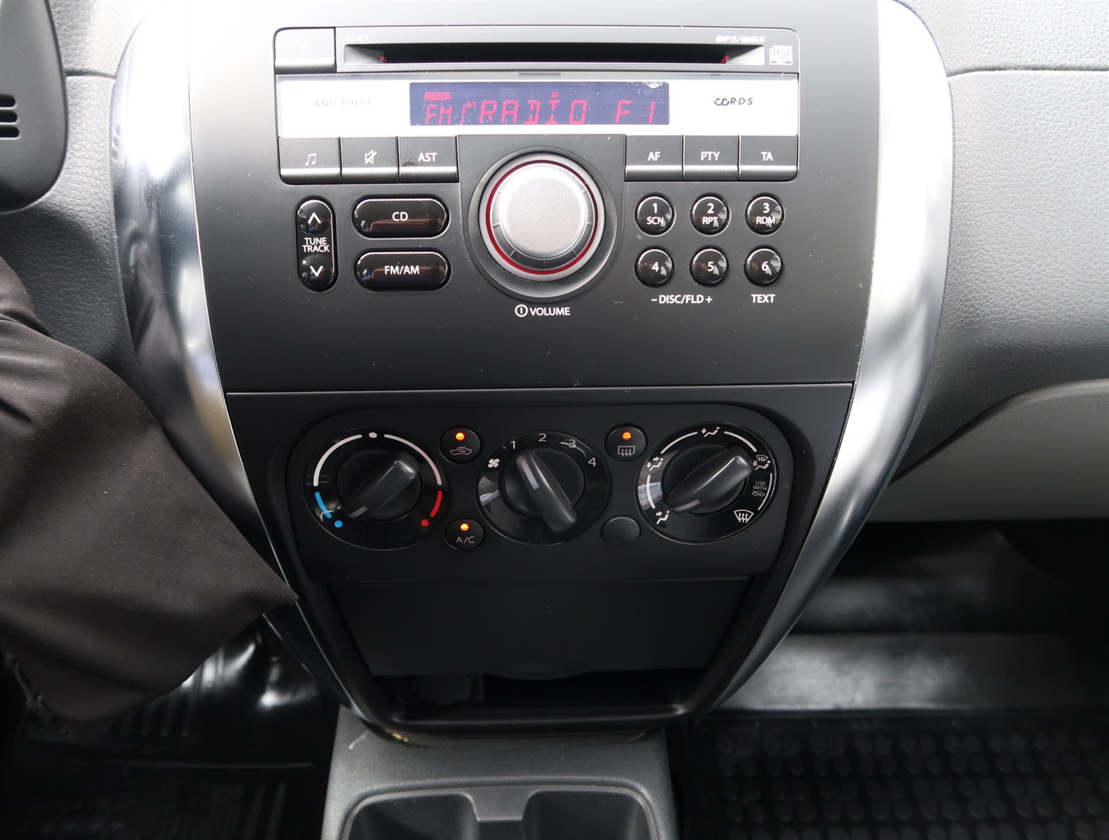 Suzuki SX4, 2012 - pohled č. 18