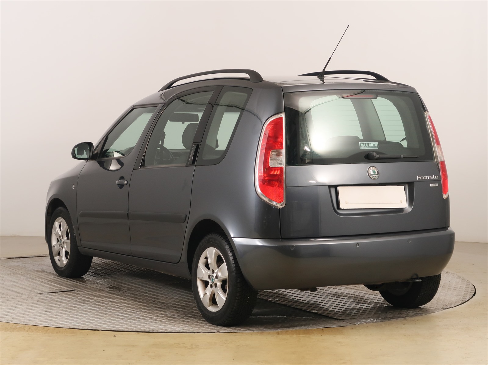 Škoda Roomster, 2007 - pohled č. 5