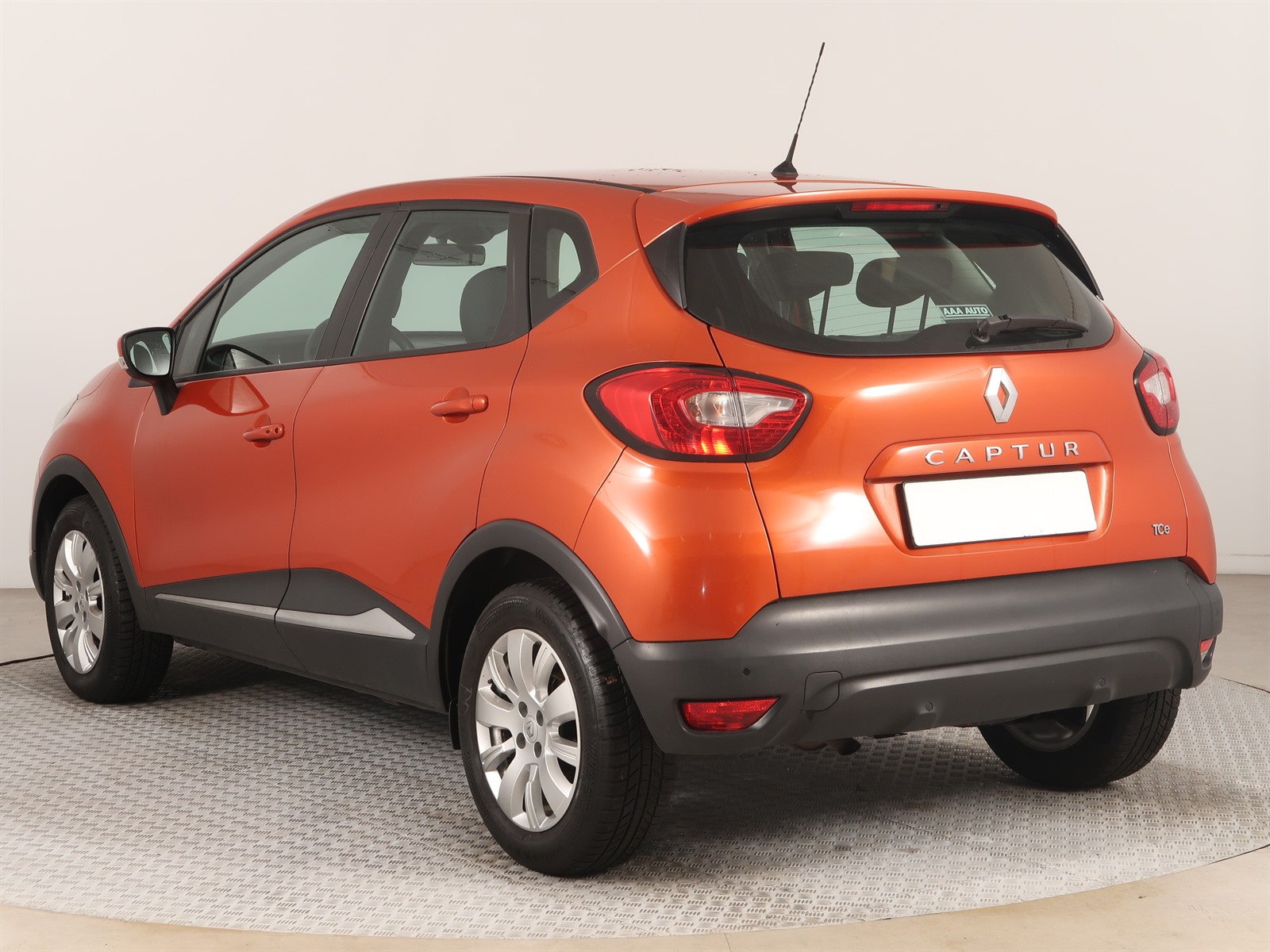 Renault Captur, 2014 - pohled č. 5