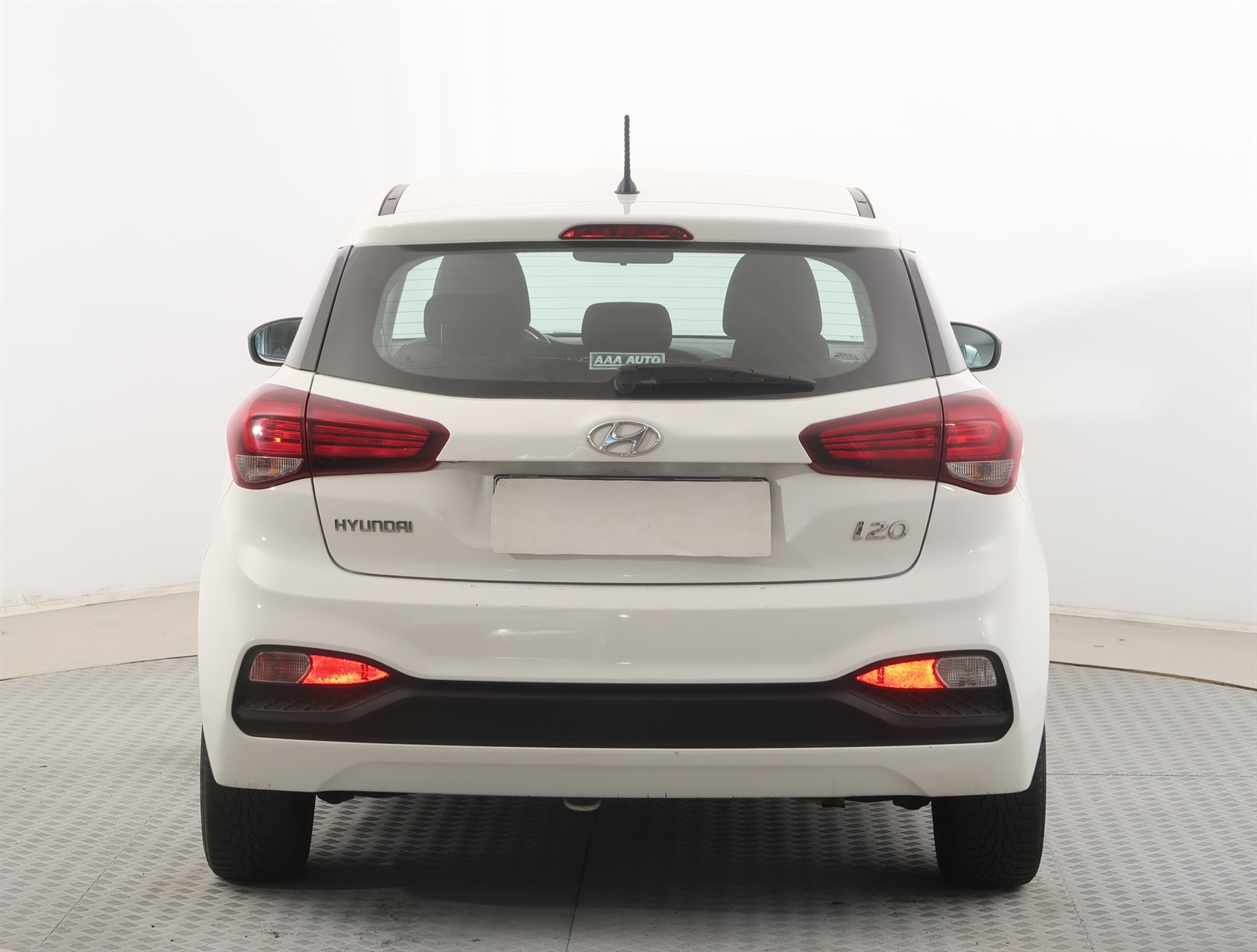 Hyundai i20, 2019 - pohled č. 6
