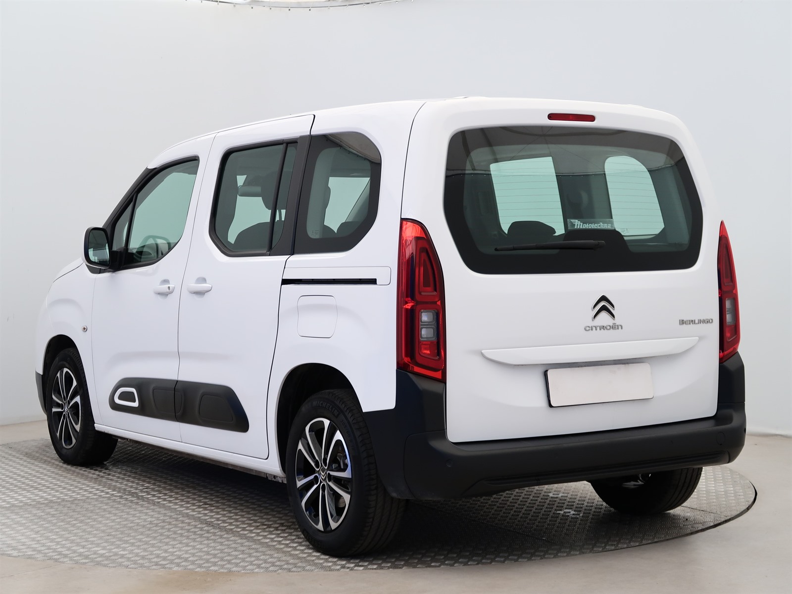 Citroën Berlingo, 2020 - pohled č. 5