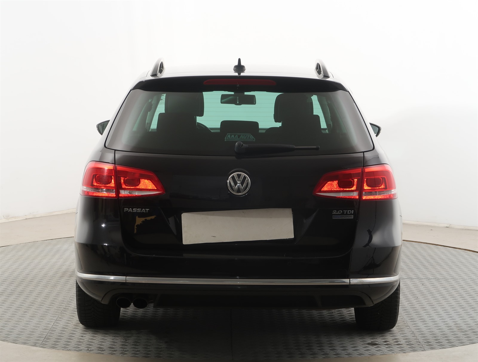 Volkswagen Passat, 2013 - pohled č. 6