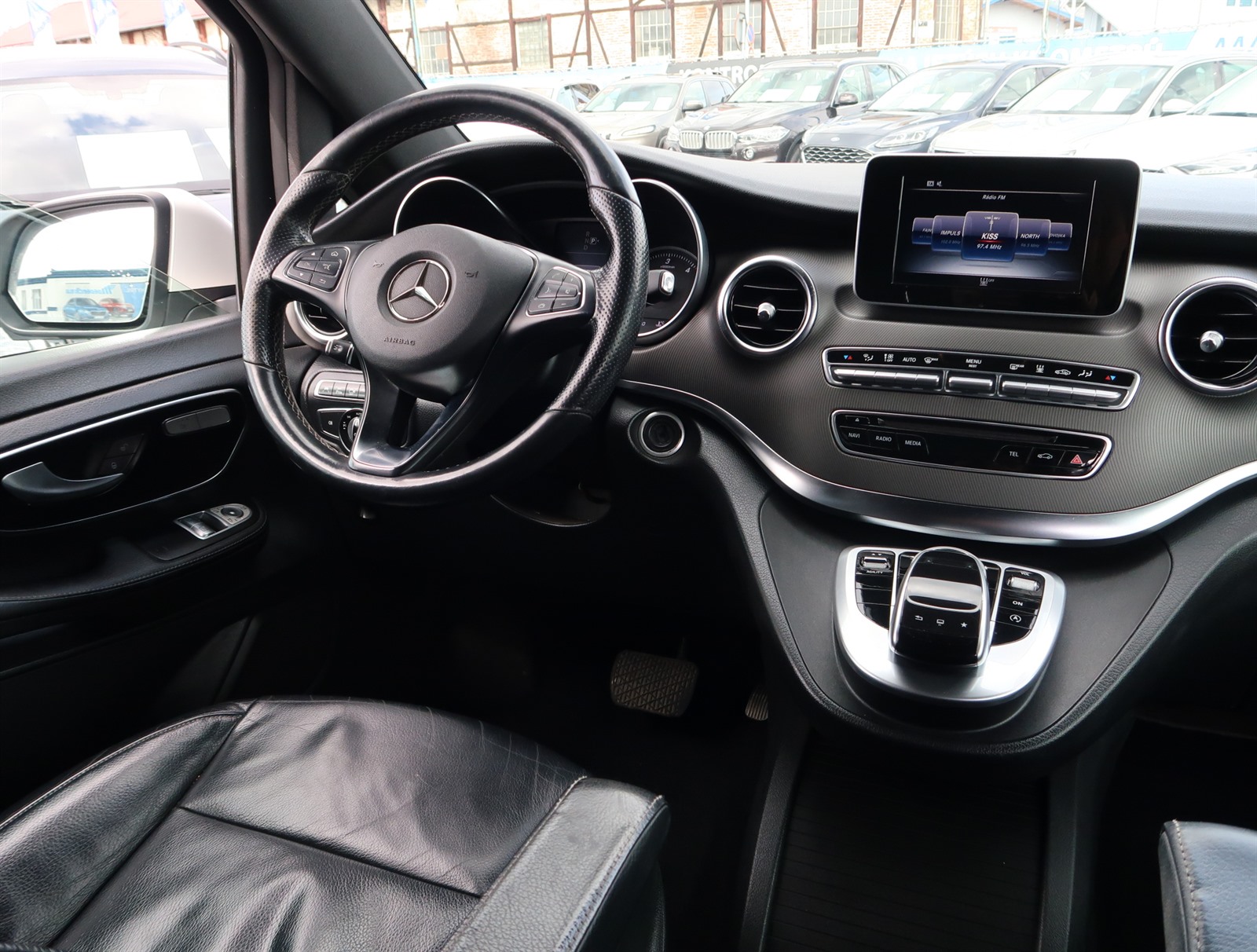 Mercedes-Benz V, 2014 - pohled č. 9
