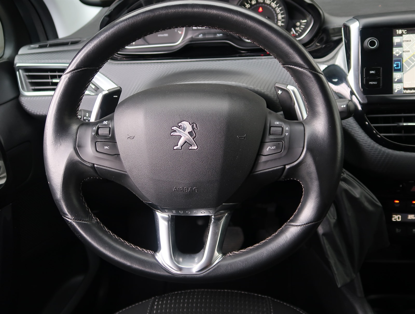 Peugeot 208, 2016 - pohled č. 21