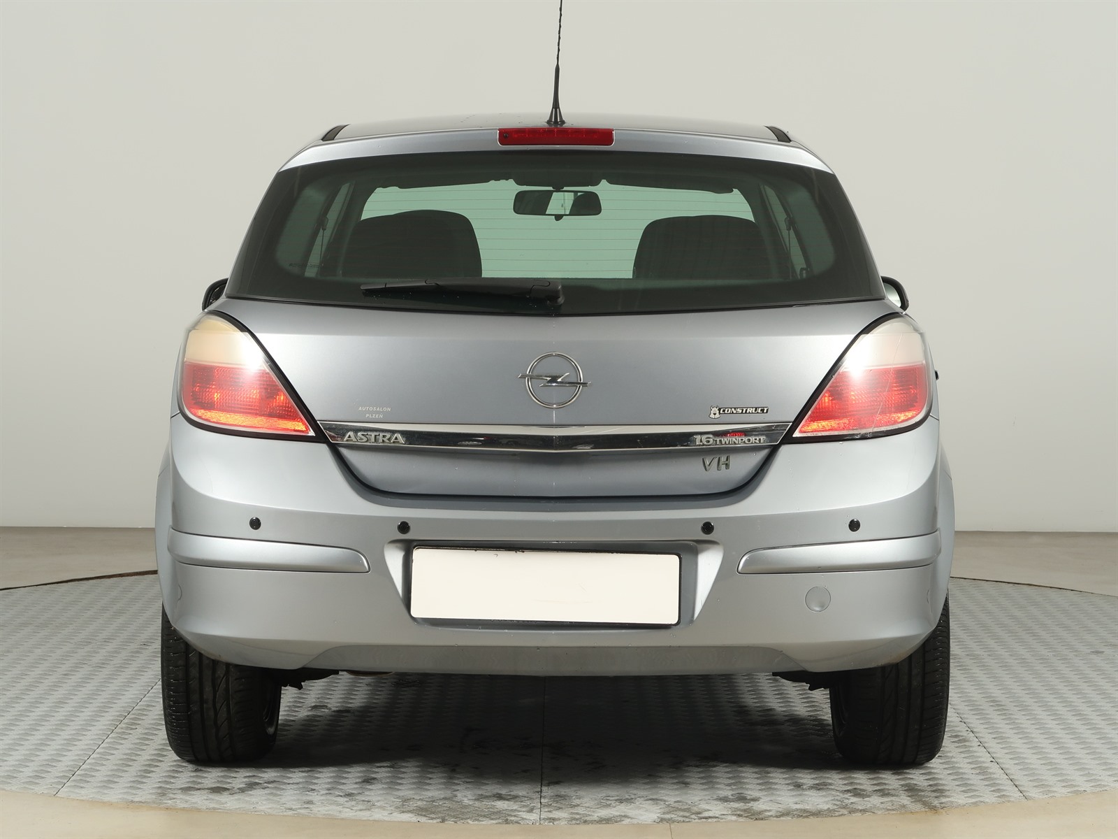 Opel Astra, 2006 - pohled č. 6
