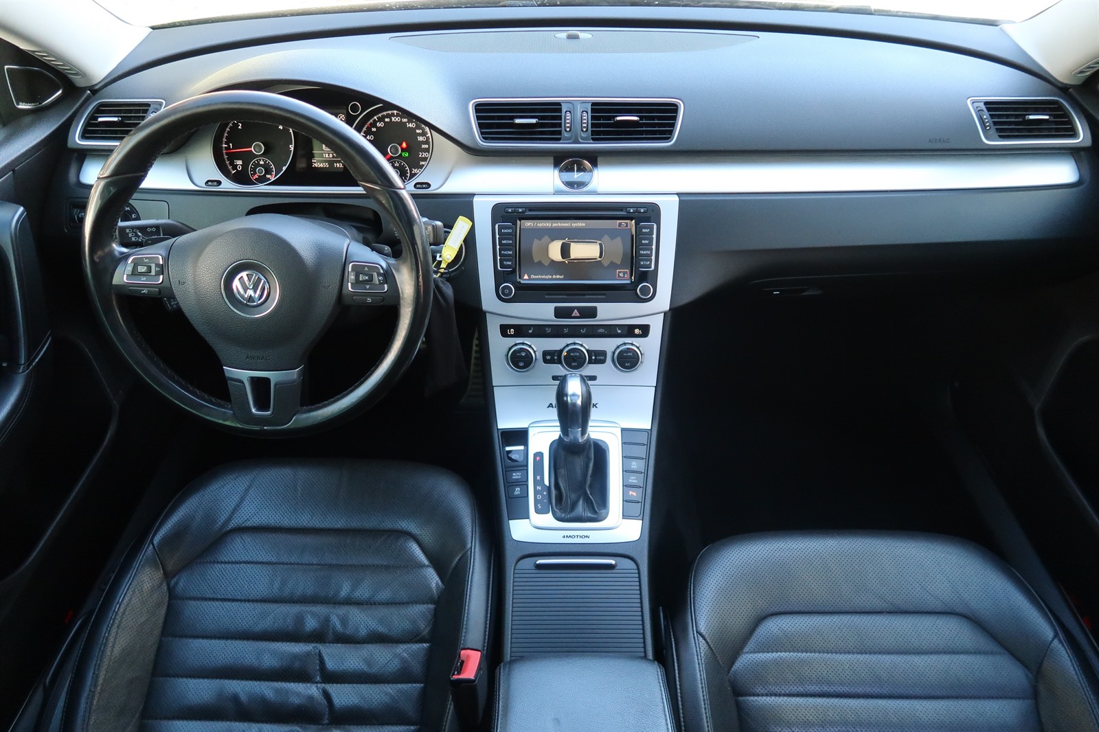 Volkswagen Passat, 2012 - pohled č. 10