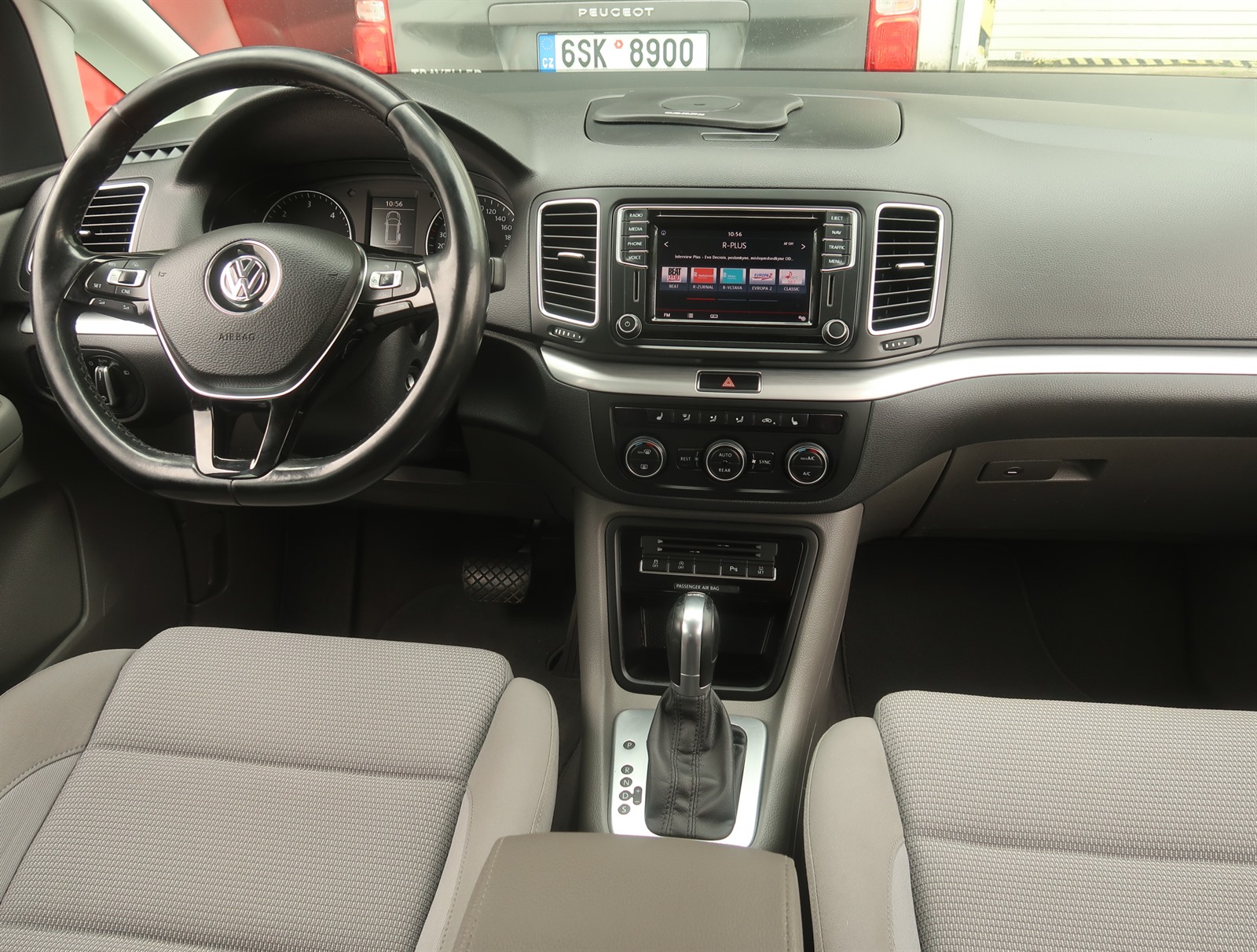 Volkswagen Sharan, 2015 - pohled č. 10