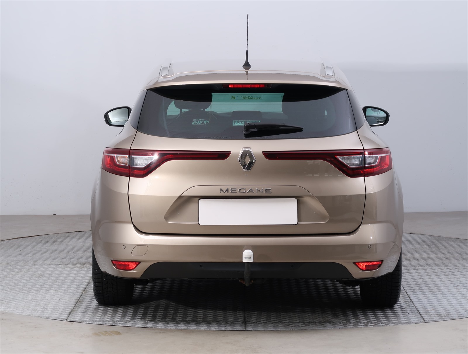 Renault Mégane, 2019 - pohled č. 6
